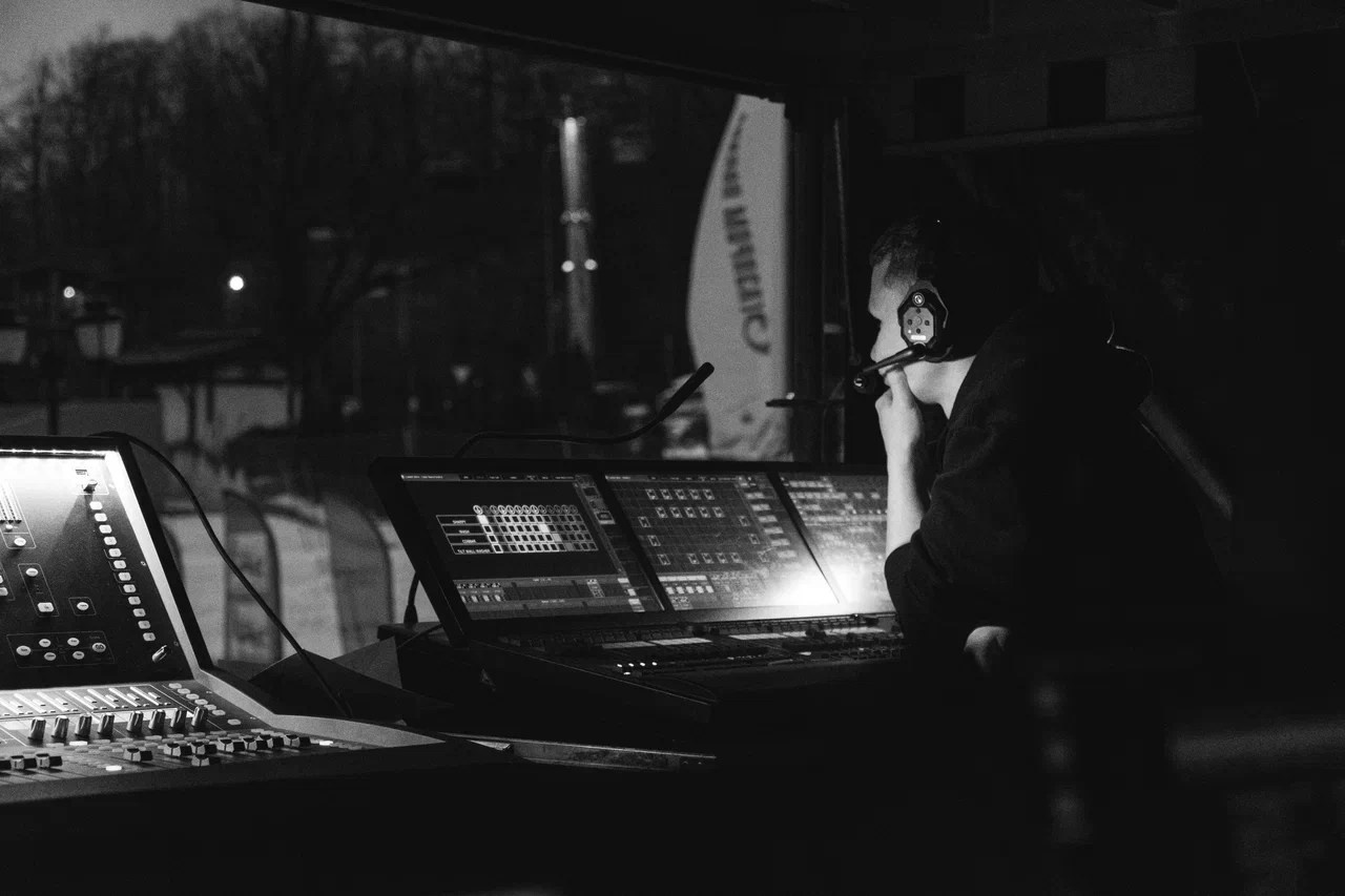STUDIO 264 TEAM