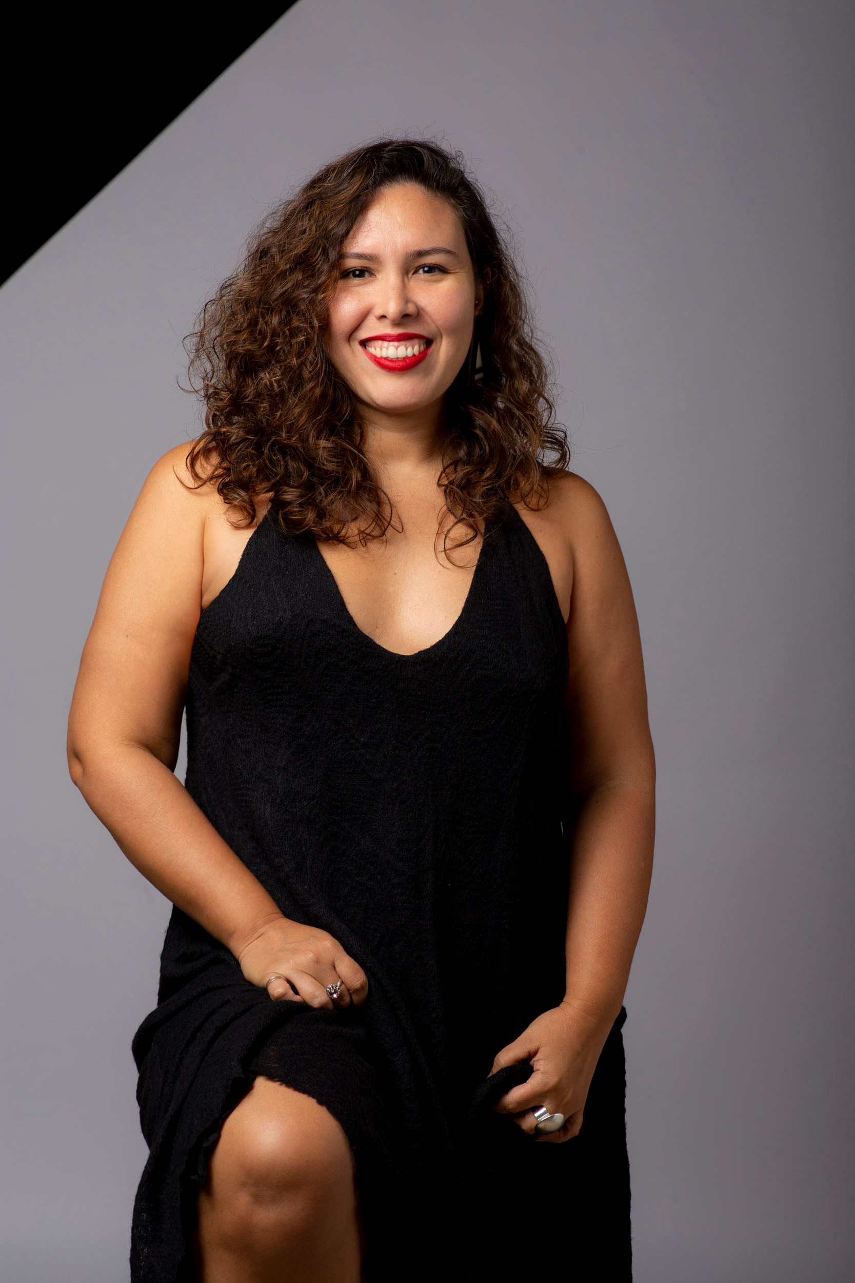 CV. Curator Maíra C. Gamarra