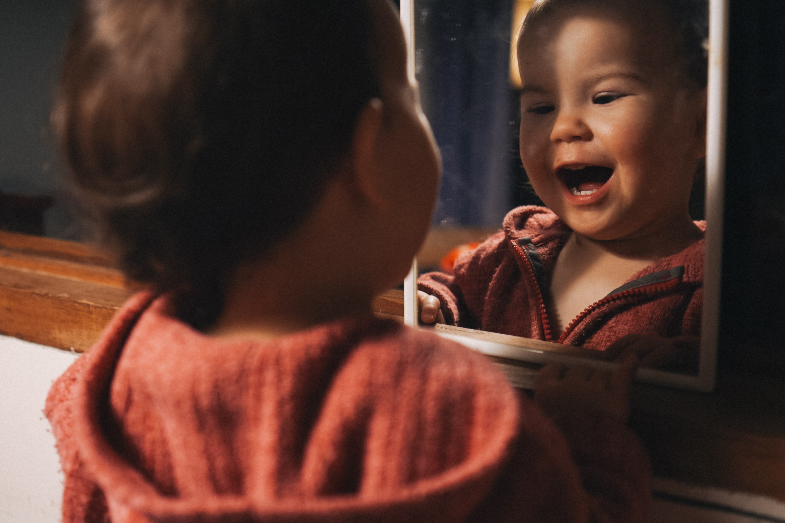 You’re Missing from Your Family Photos | Burnaby Family Photographer