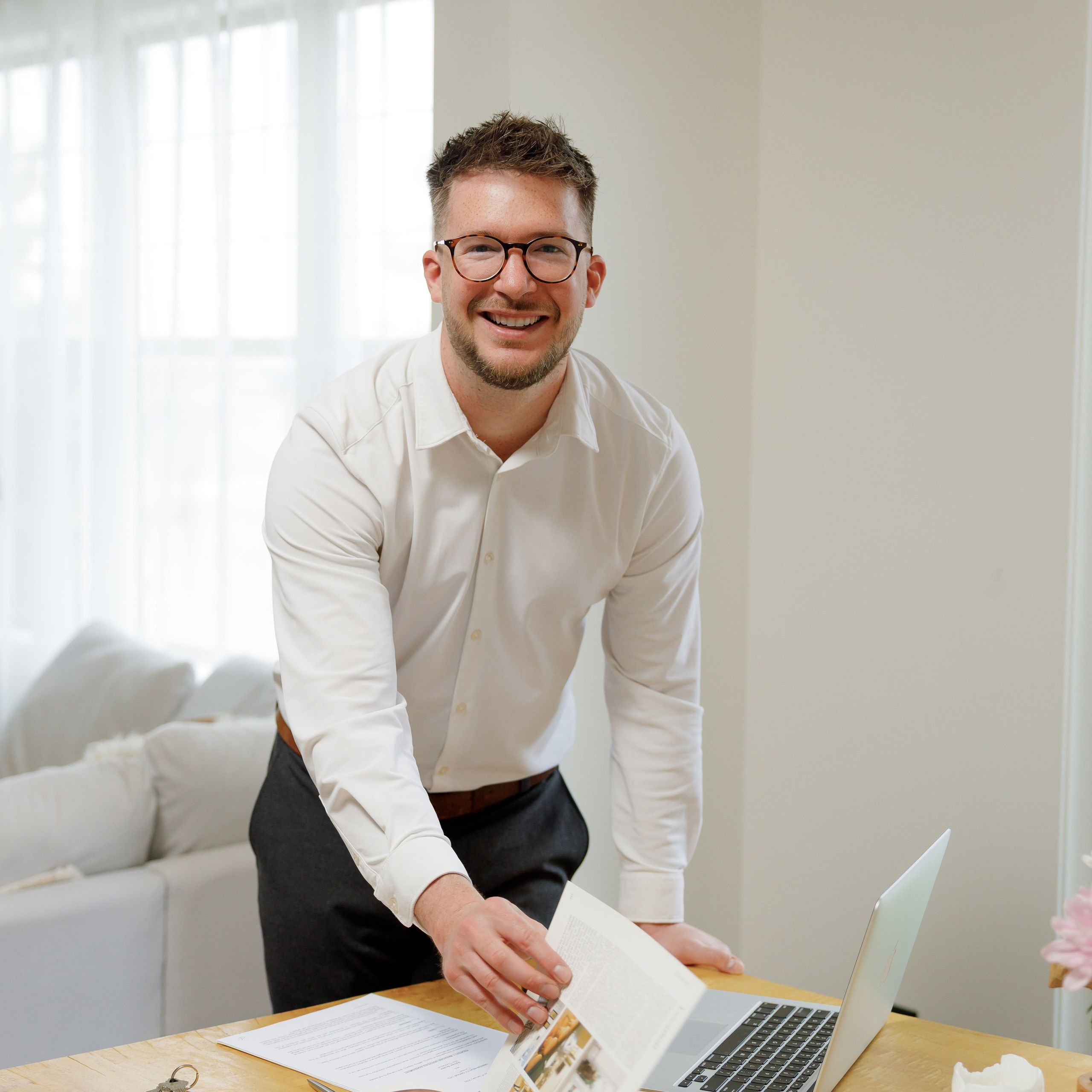 Real Estate Agent
