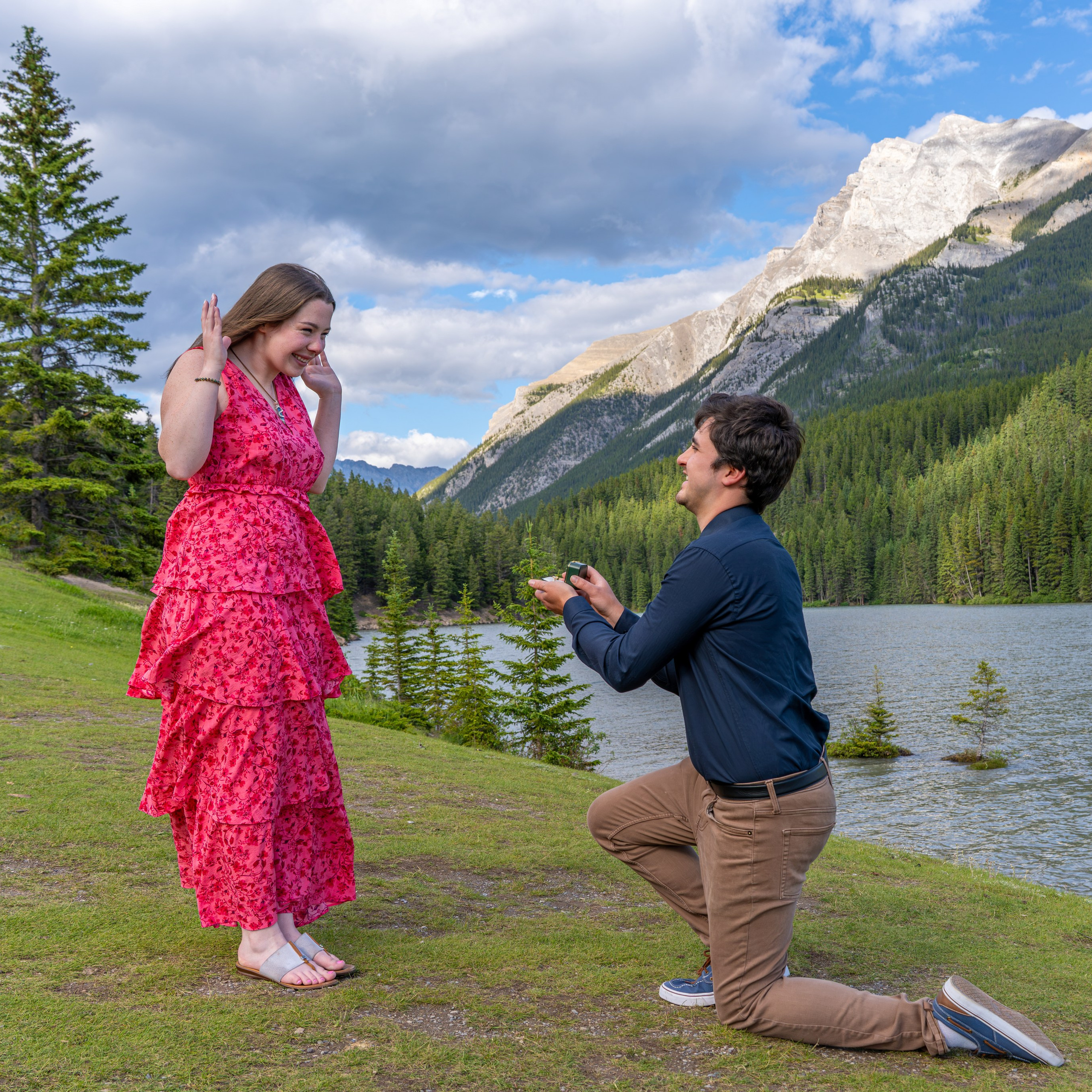 Jason & Jess — Surprise Proposal / Two Jack Lake, Banff