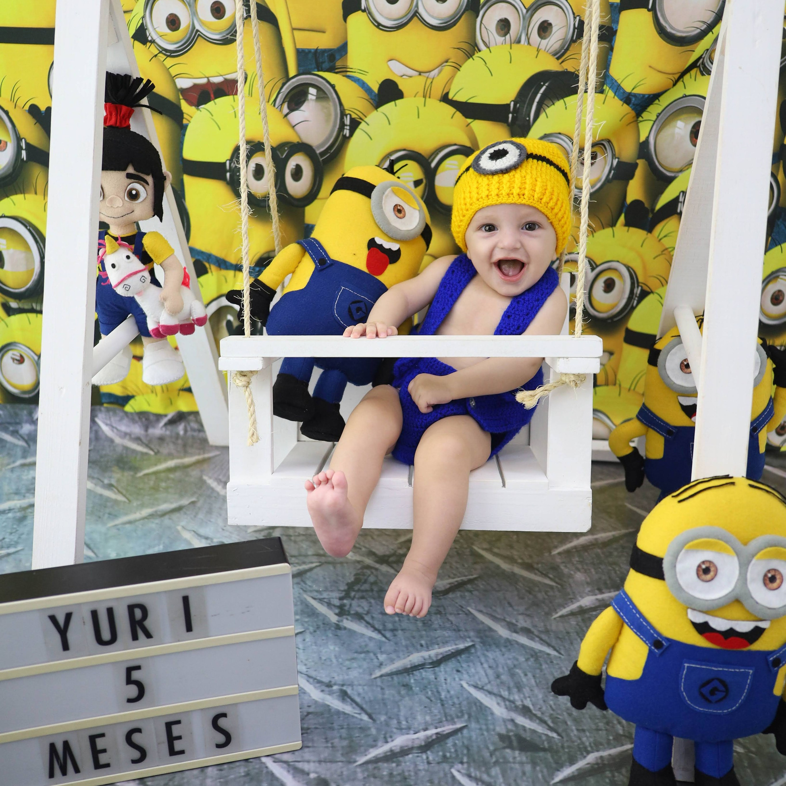 Minions (3M-12M)