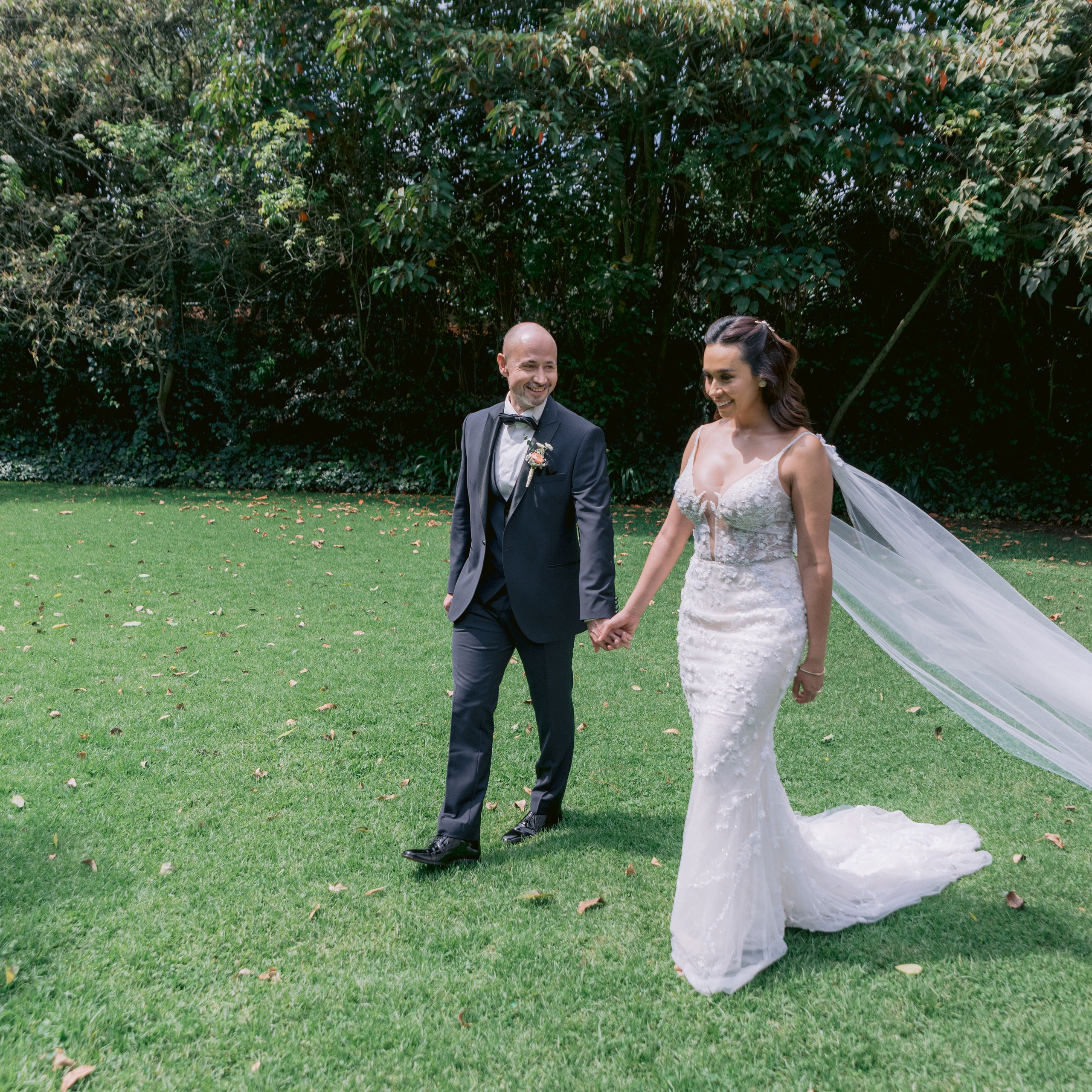 Alejandra & Tobías. Fotografía Documetal & Editorial de bodas