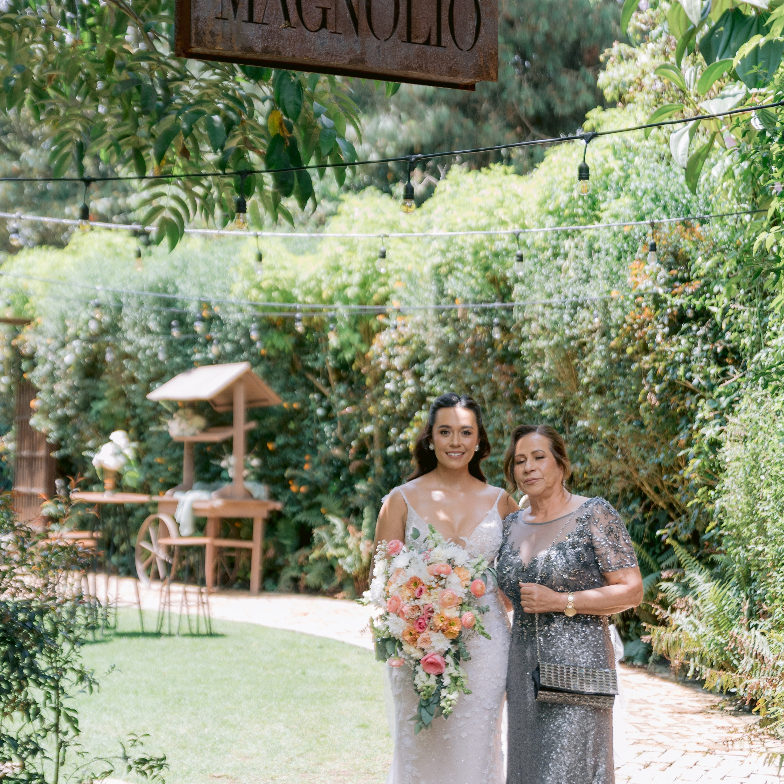 Alejandra & Tobías. Fotografía Documetal & Editorial de bodas