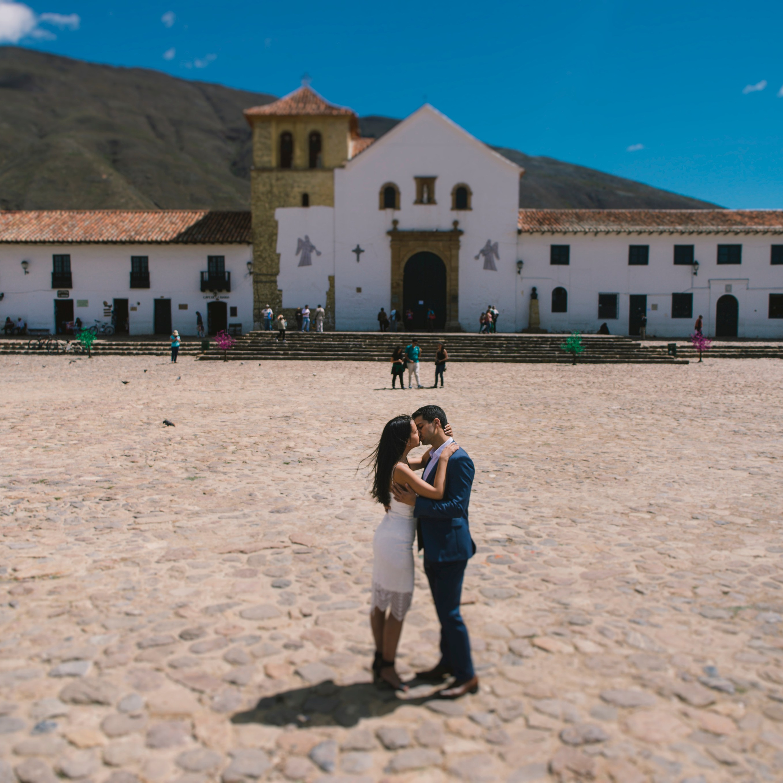 Monica & David. Fotografía Documetal & Editorial de bodas