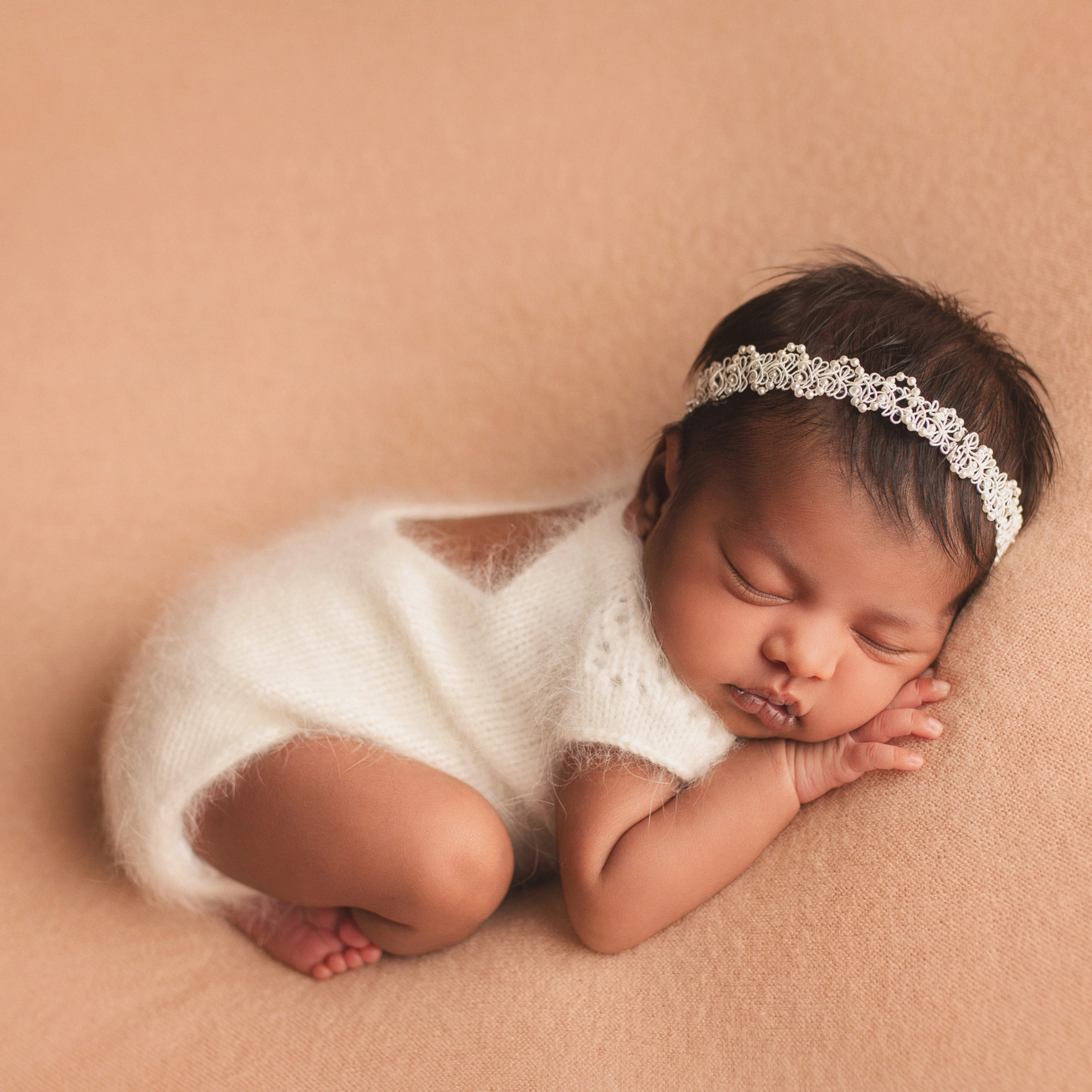 Testimonials. Ottawa Newborn and Baby Newborn Photographer Elena Helali