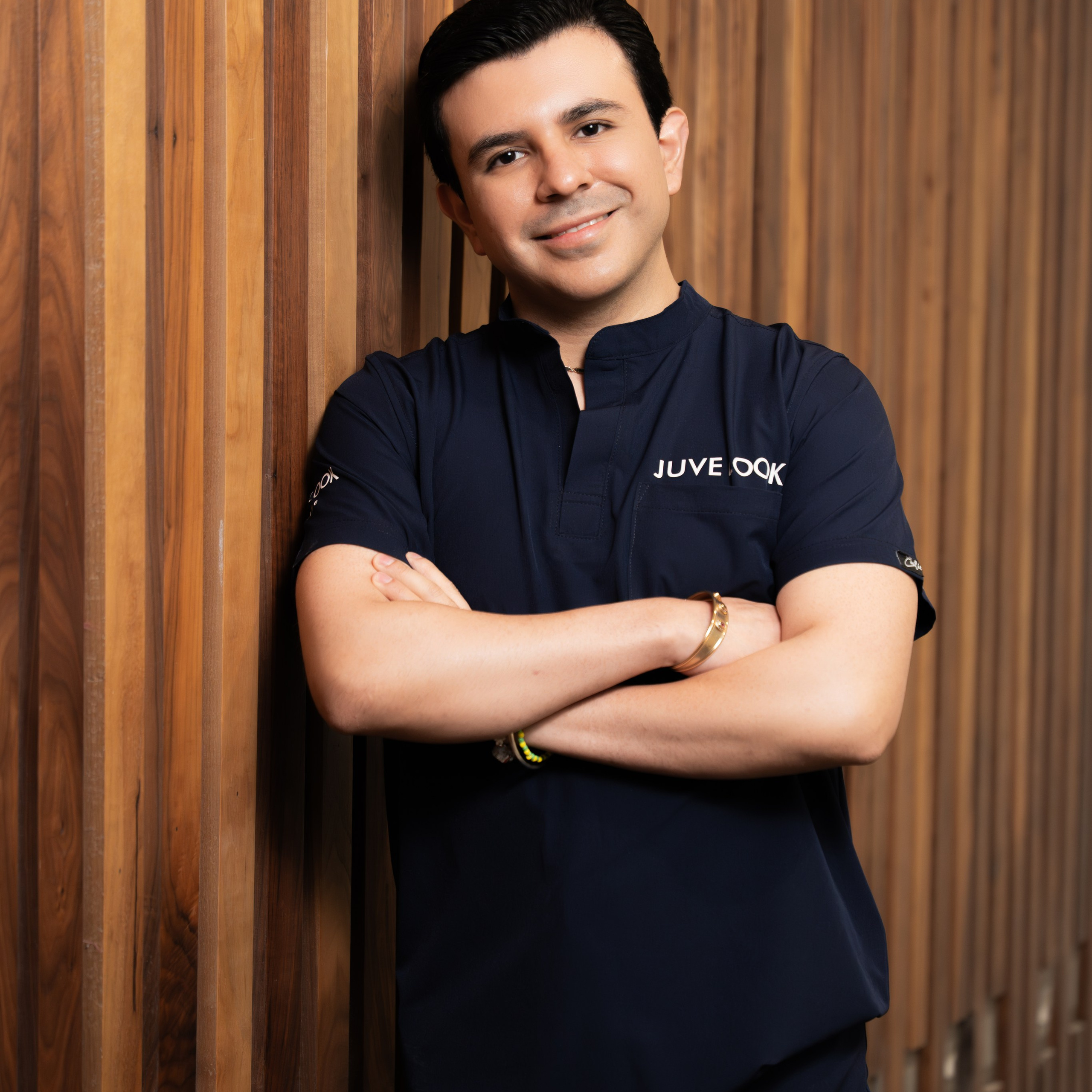 Dr. Carlos Miranda