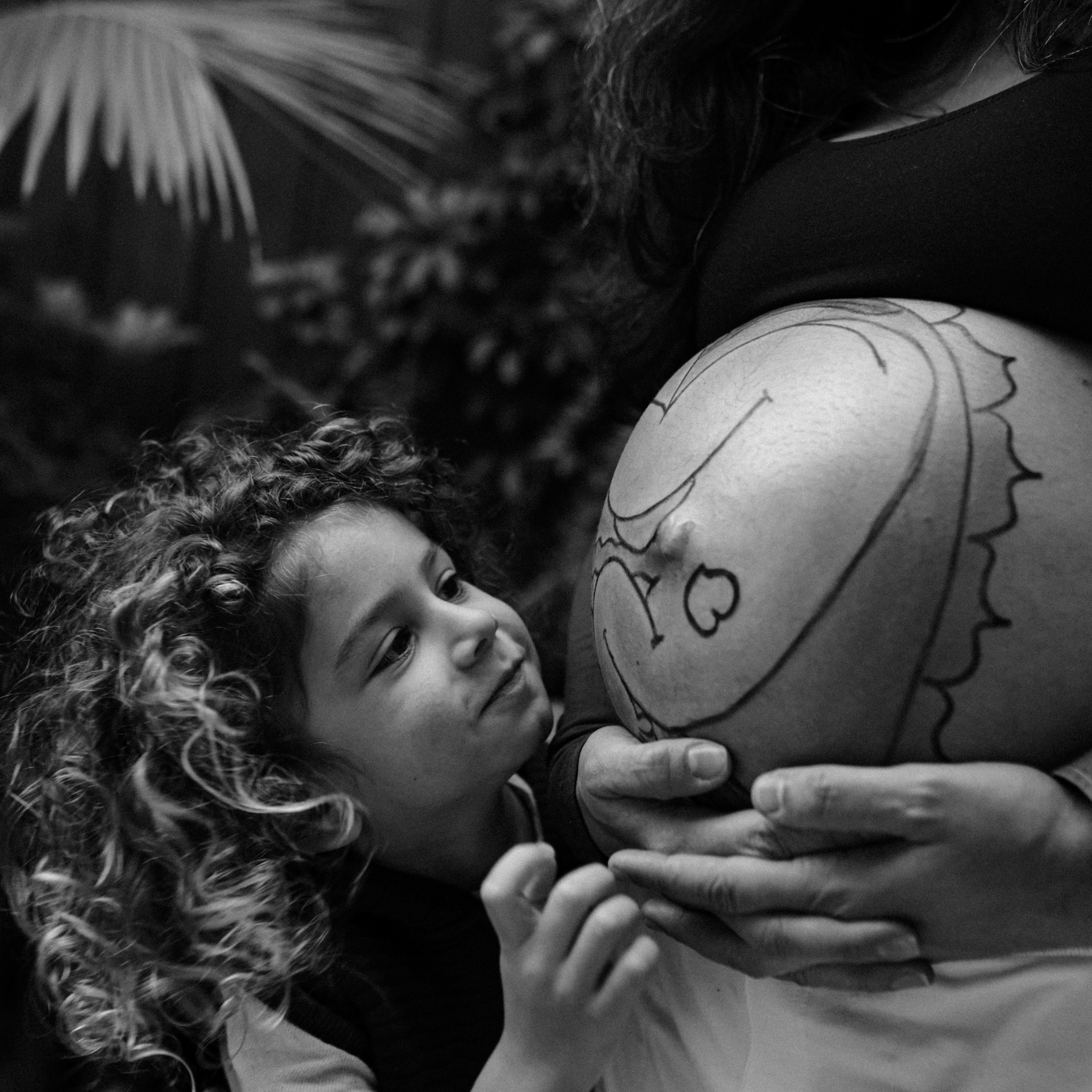 Iris Home BIRTH. Fotografa documental de familia e nascimento em Florianópolis SC Daria Ermolaev