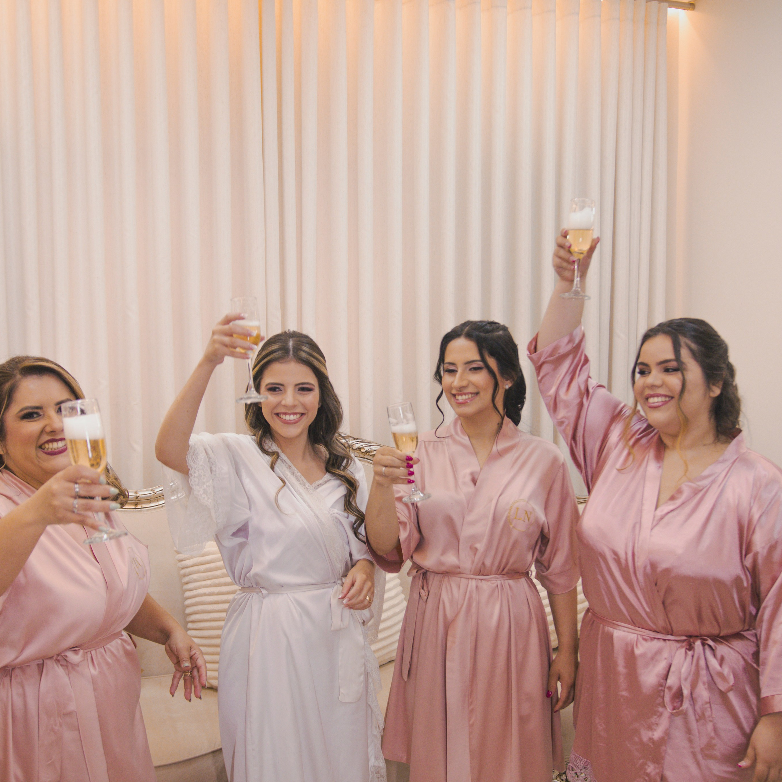 ANA LYVIA E JOÃO VICTOR. Fotógrafos de casamento. empresas, família em Catanduva SP e região, Casal Gonçales
