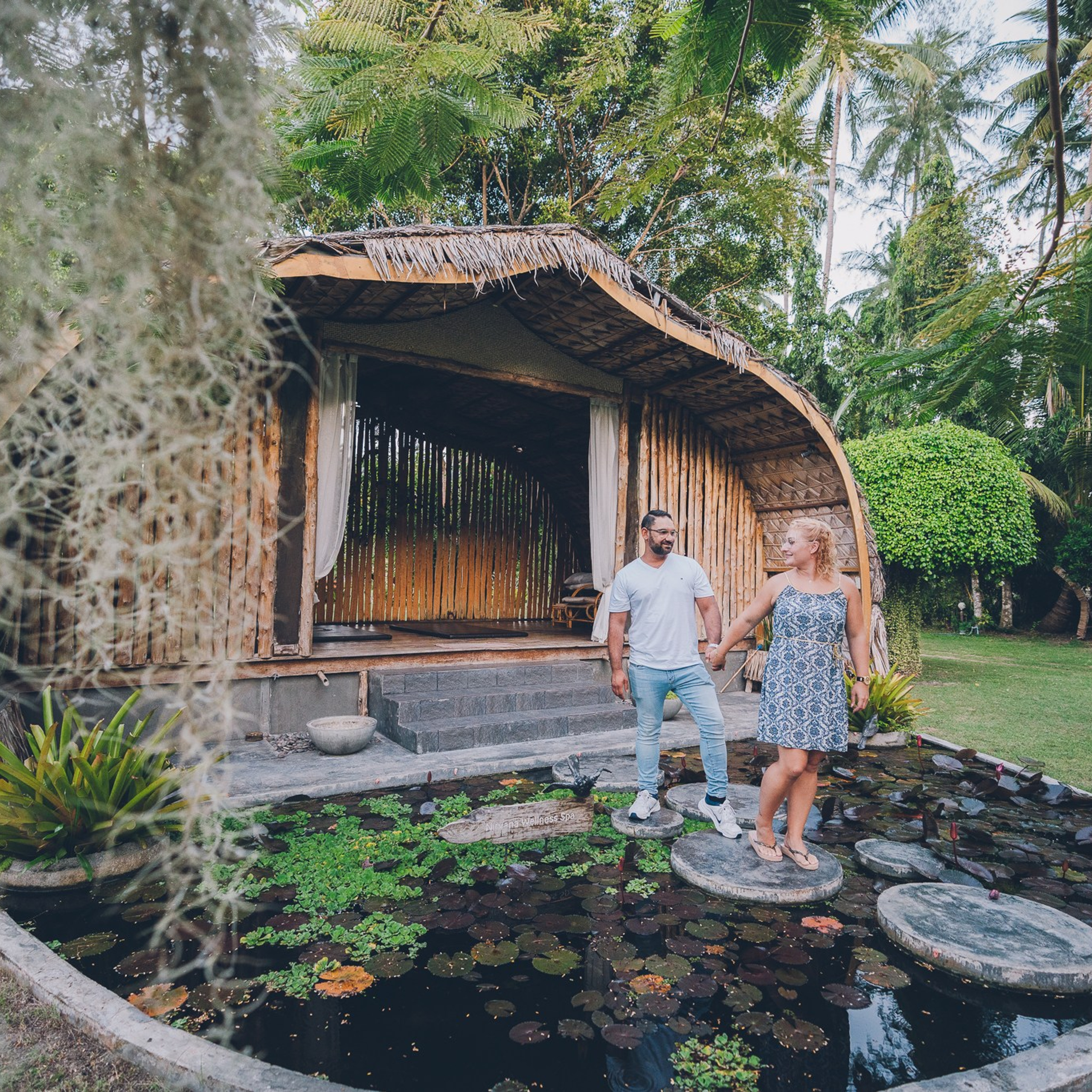 Photo. Romantic proposal on Koh Samui, Thailand