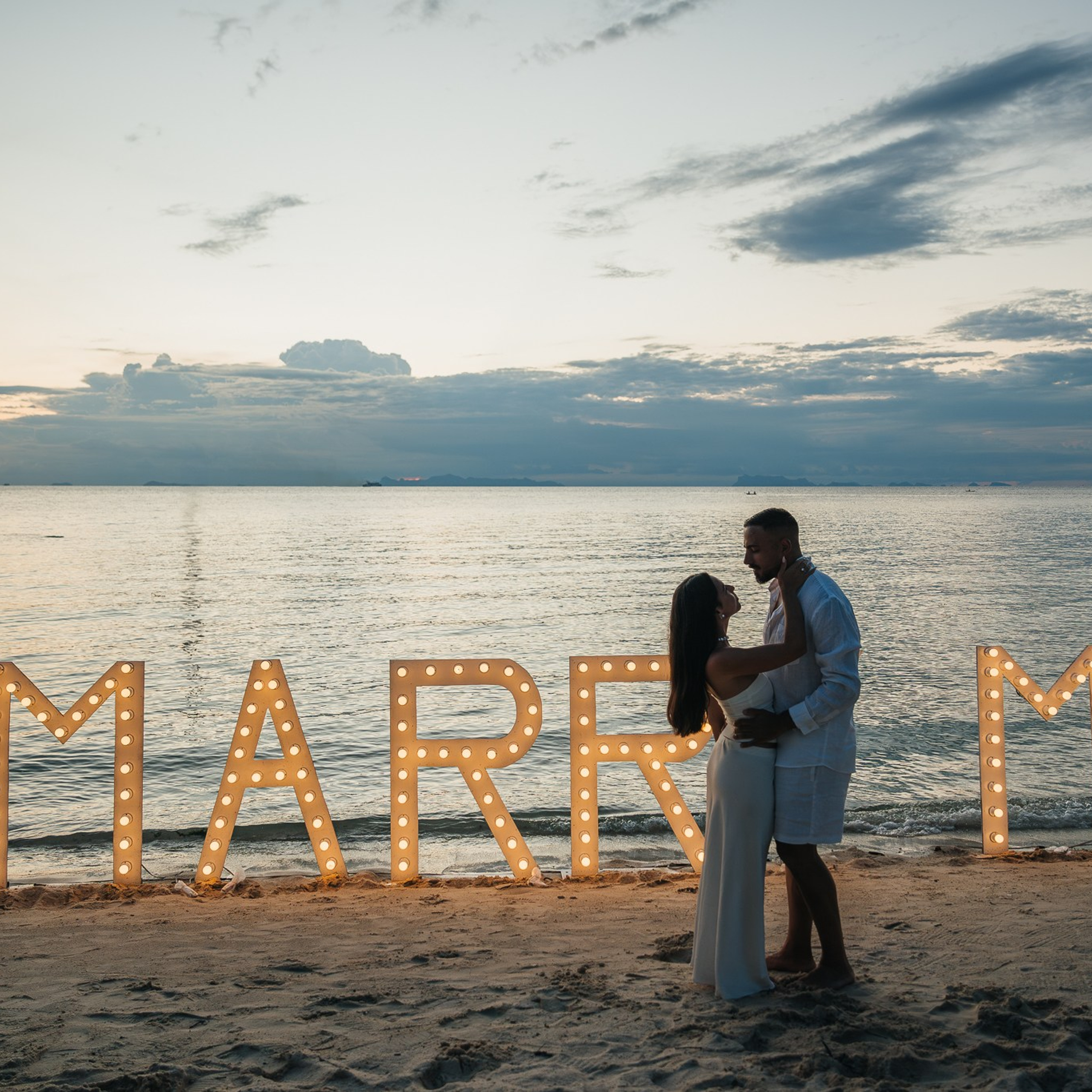 Photo. Romantic proposal on Koh Samui, Thailand