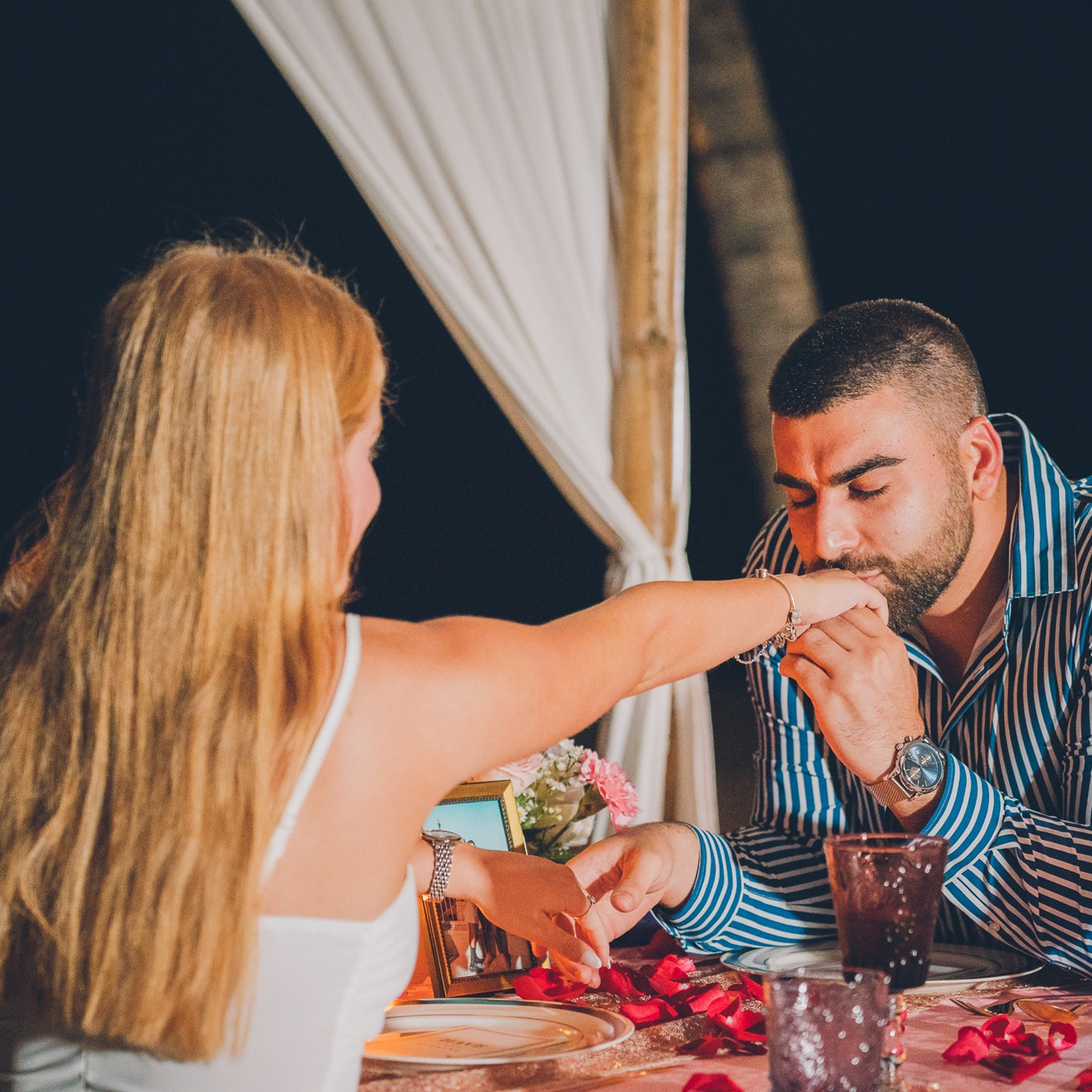 Photo. Romantic proposal on Koh Samui, Thailand