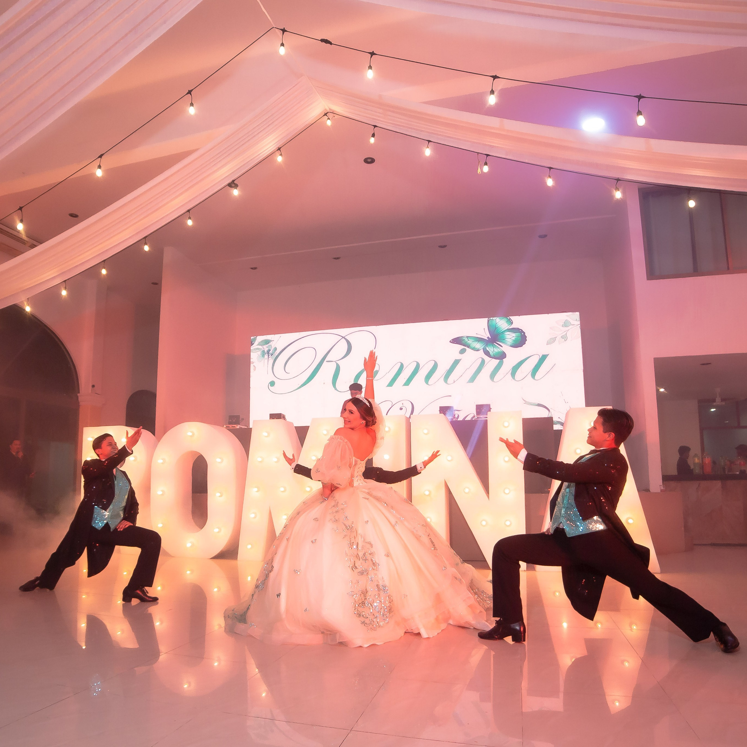 XV AÑOS ROMINA