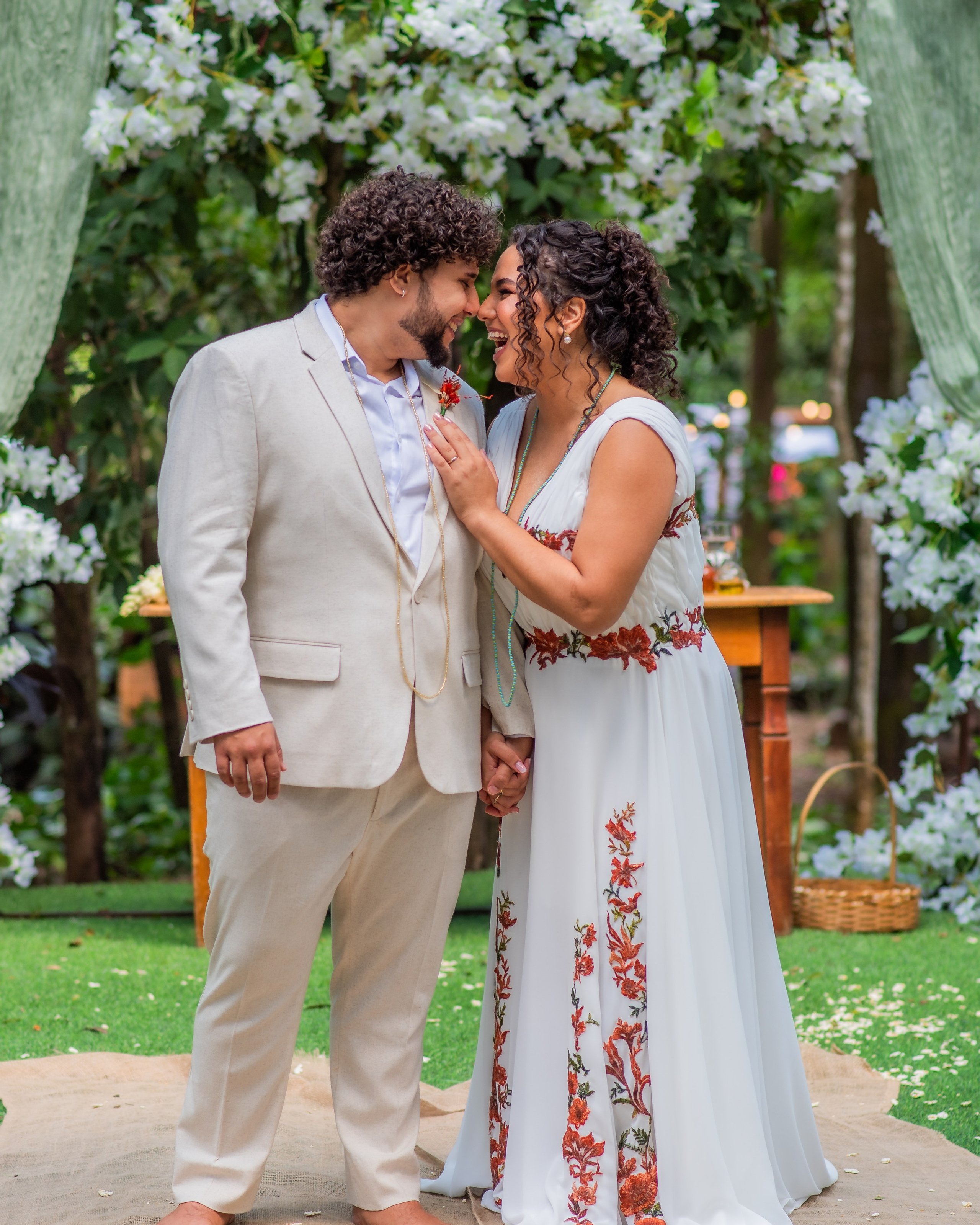 H & L — QUE TREM MAIS LINDOOOOO!