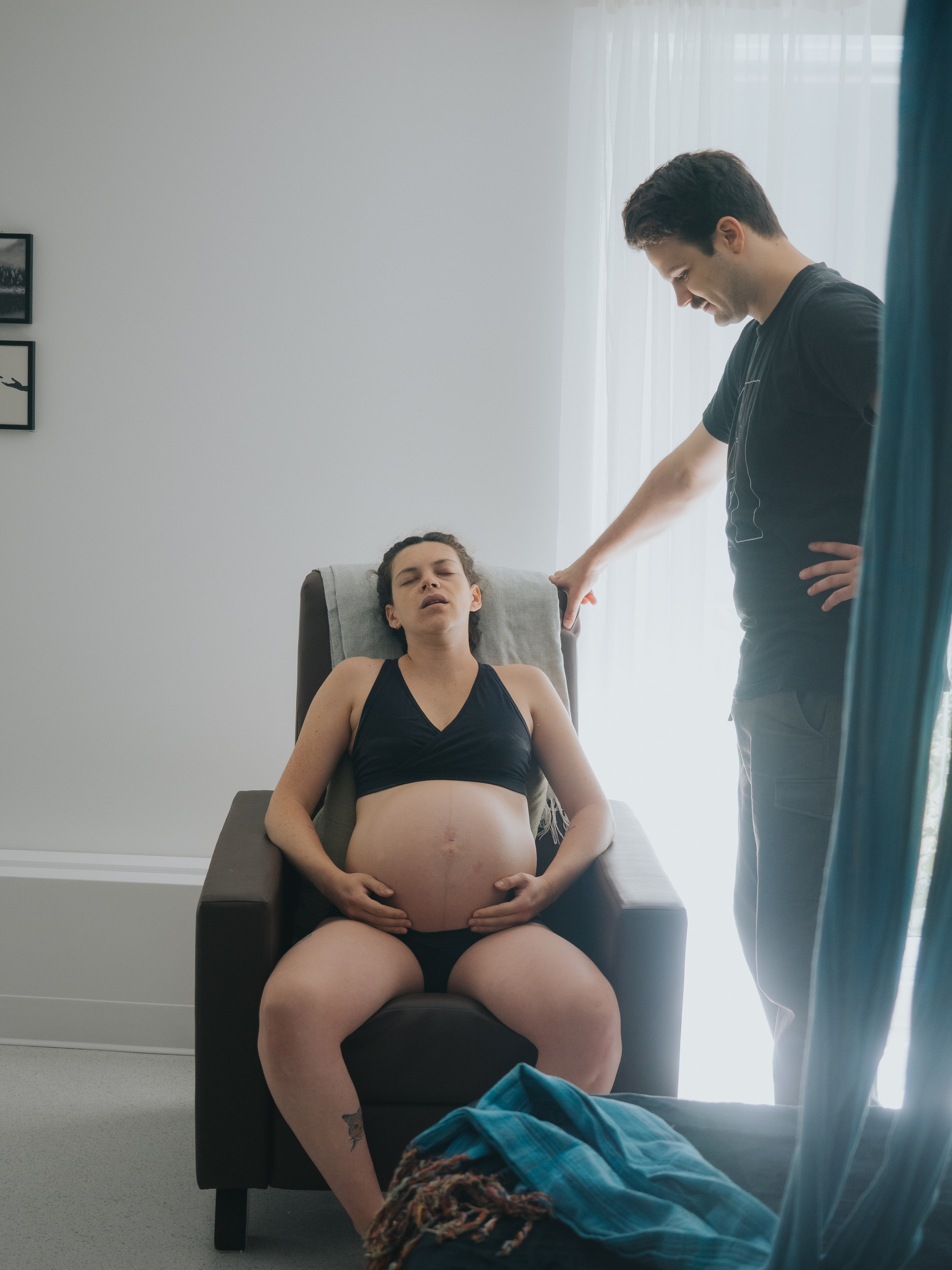 Montreal Birth Photographer — how does birth photography work?. Montreal Wedding Photographer — Muriel Oe Photo