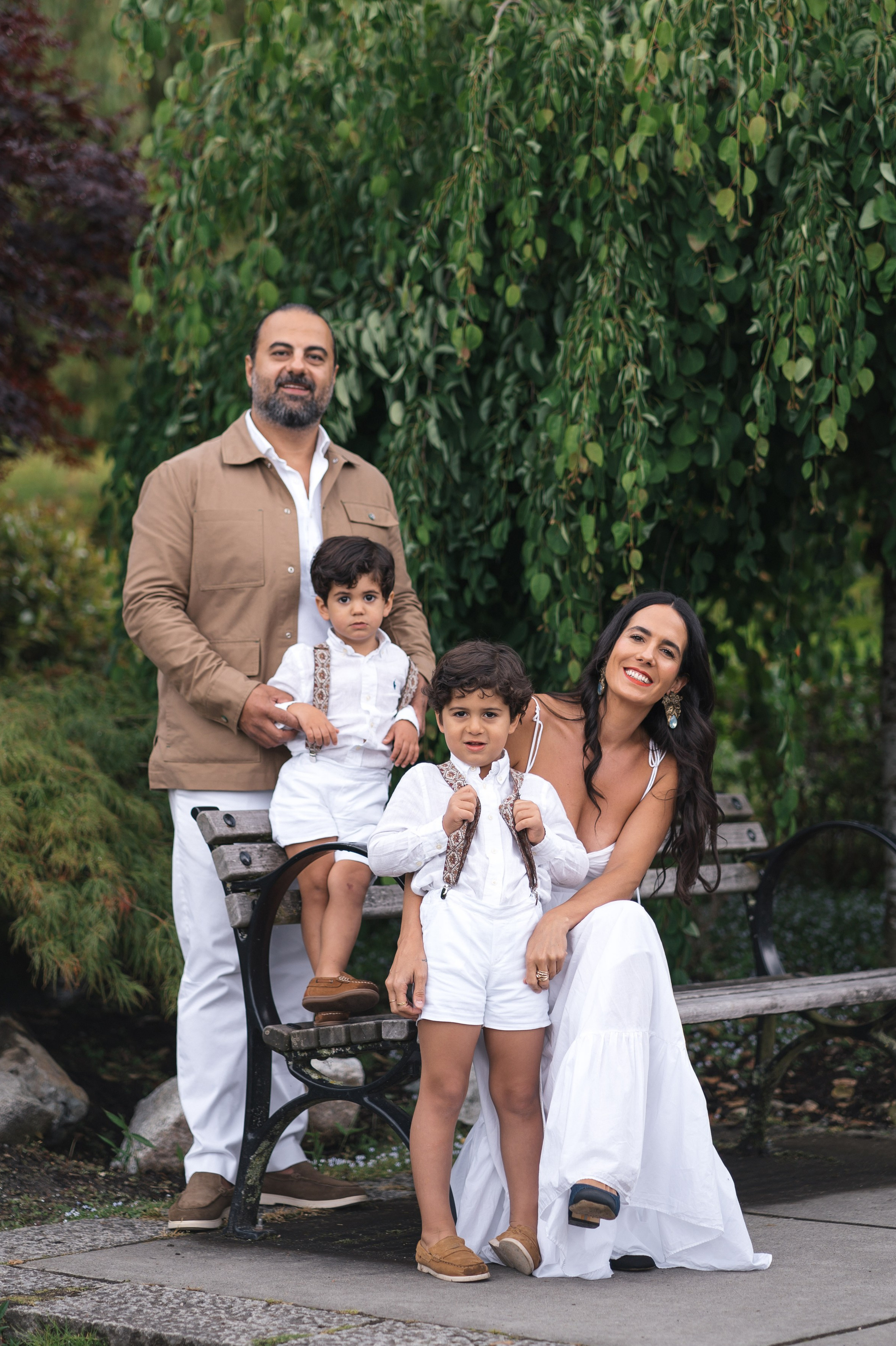 Burnaby Family photography session in a park 