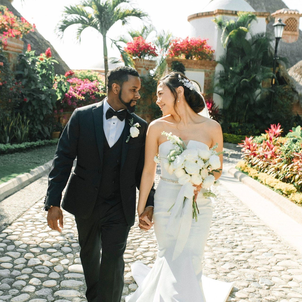Reviews. Wedding photographer Mexico Sayulita Puerto Vallarta Punta Mita Cabo