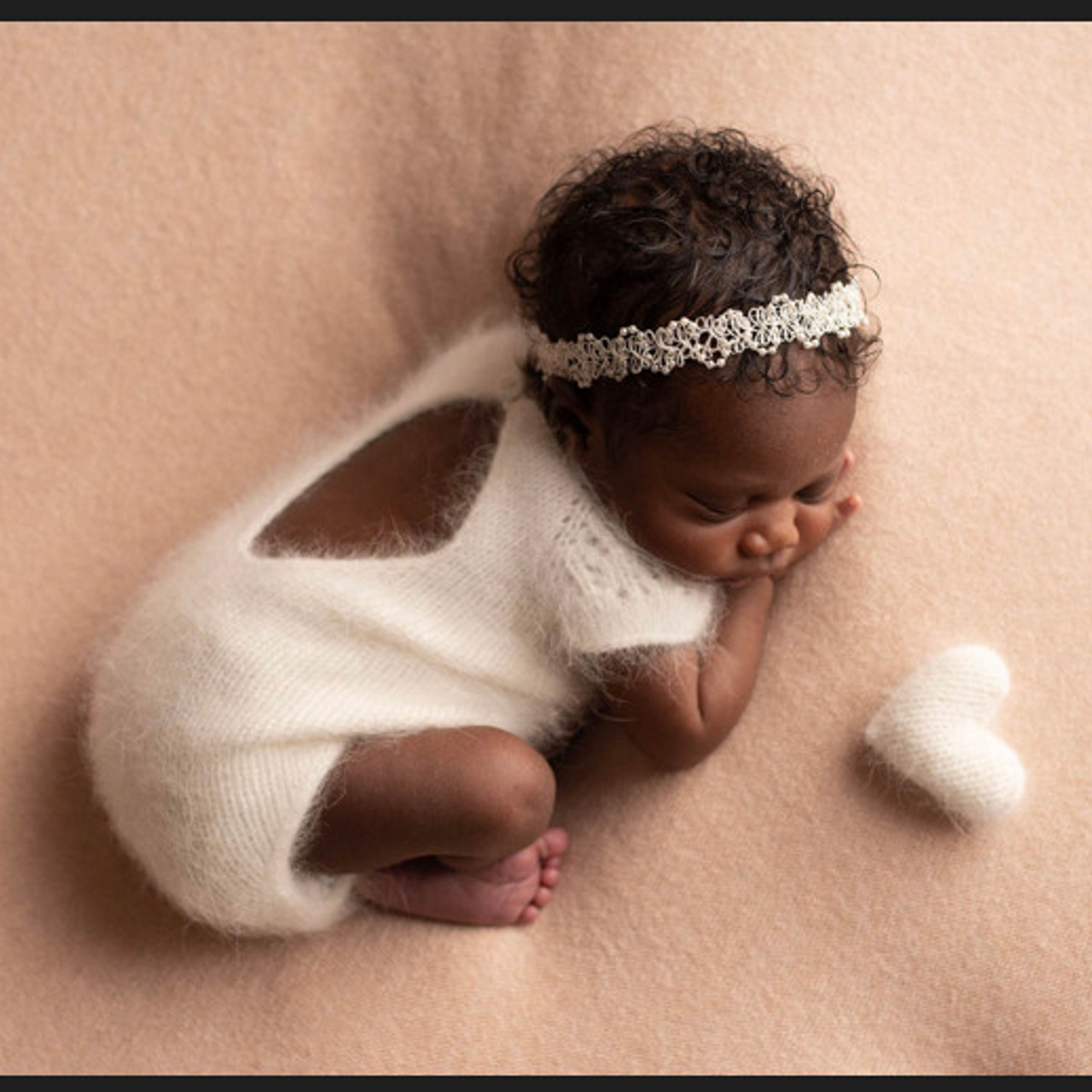 Testimonials. Ottawa Newborn and Baby Newborn Photographer Elena Helali
