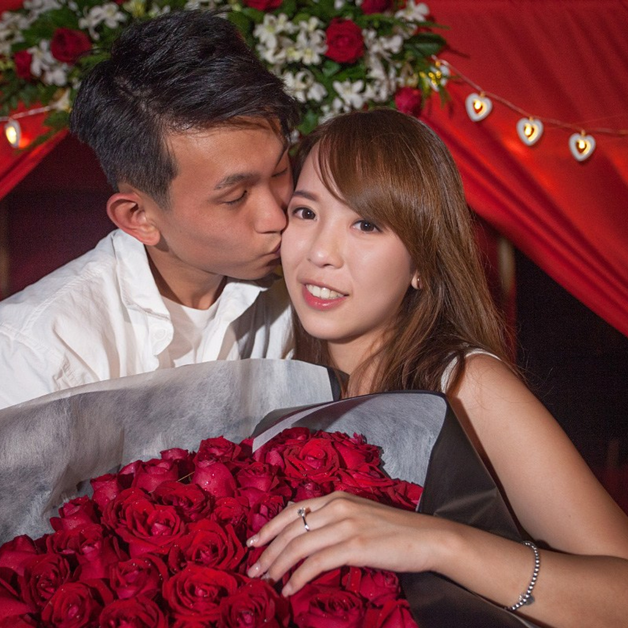 Photo. Romantic proposal on Koh Samui, Thailand