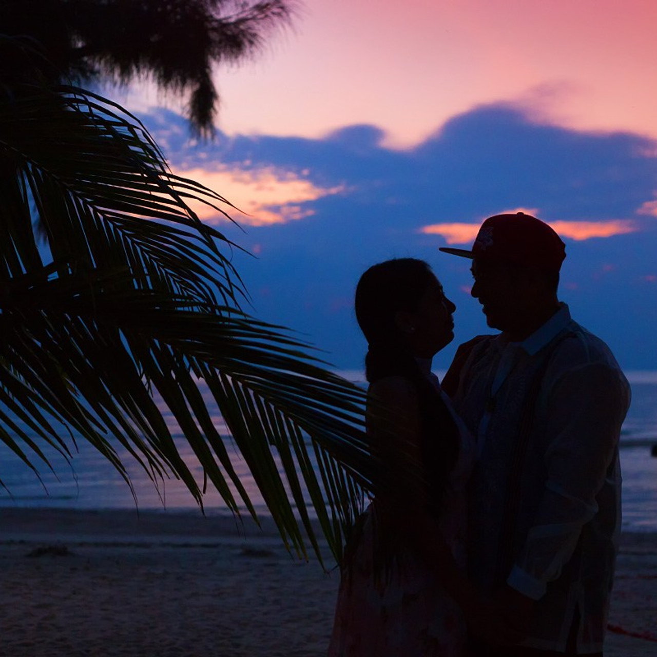 Photo. Romantic proposal on Koh Samui, Thailand