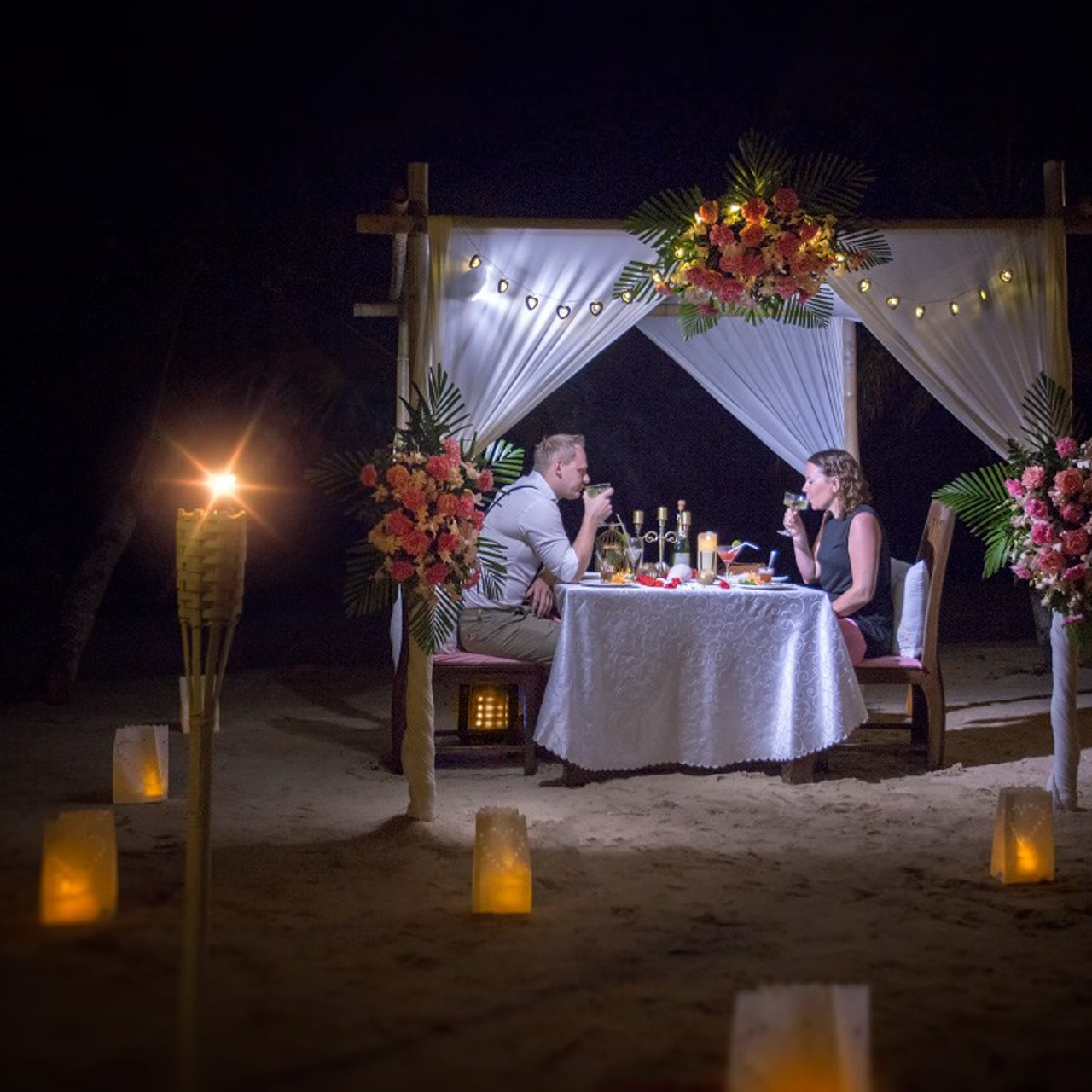 Photo. Romantic proposal on Koh Samui, Thailand