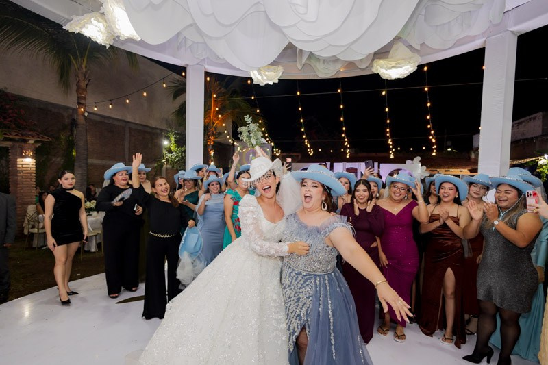 M + A. Luis Astorga - Fotografo de Bodas