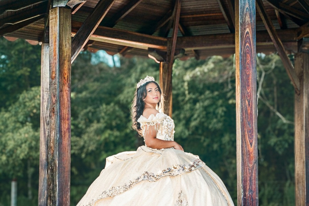 15 años. Lucyfera Studio