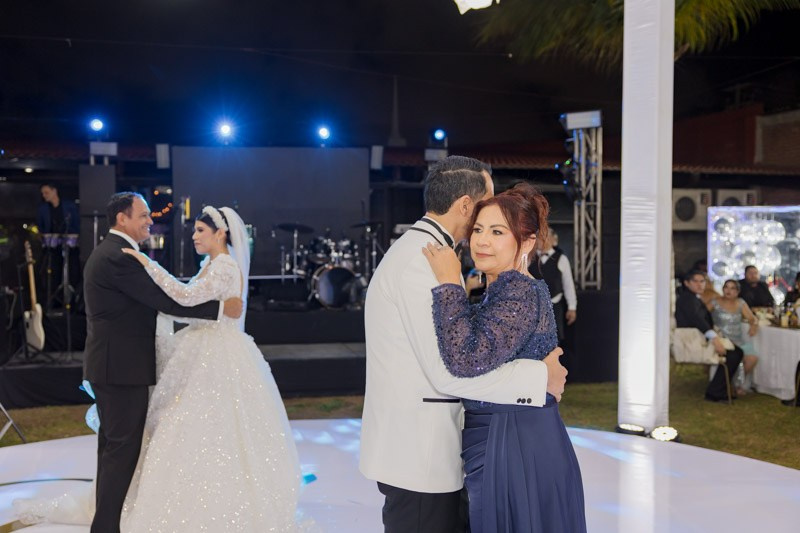 M + A. Luis Astorga - Fotografo de Bodas