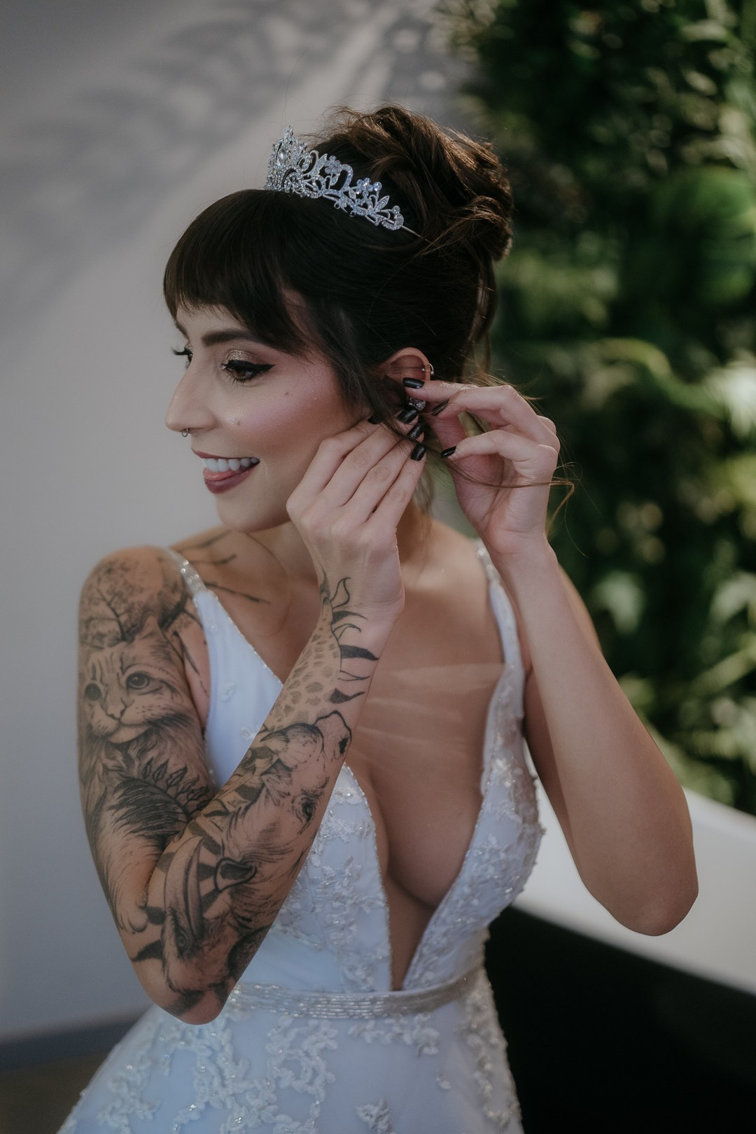 Casamento em Belo Horizonte | Cecília e João no Liac Pampulha em um registro documental cheio de emoção, leveza e momentos reais.