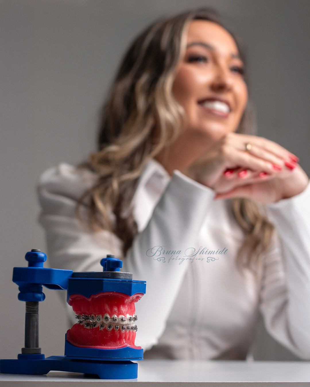 Ensaio corporativo em São Paulo para dentistas, advogados, advogadas, professores e profissionais liberais. Retratos profissionais que transmitem confiança, autoridade e credibilidade para fortalecer sua imagem.