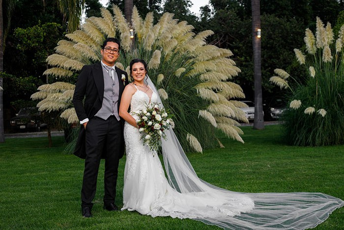 Formal. Wedding Photographer Ruth Preciado