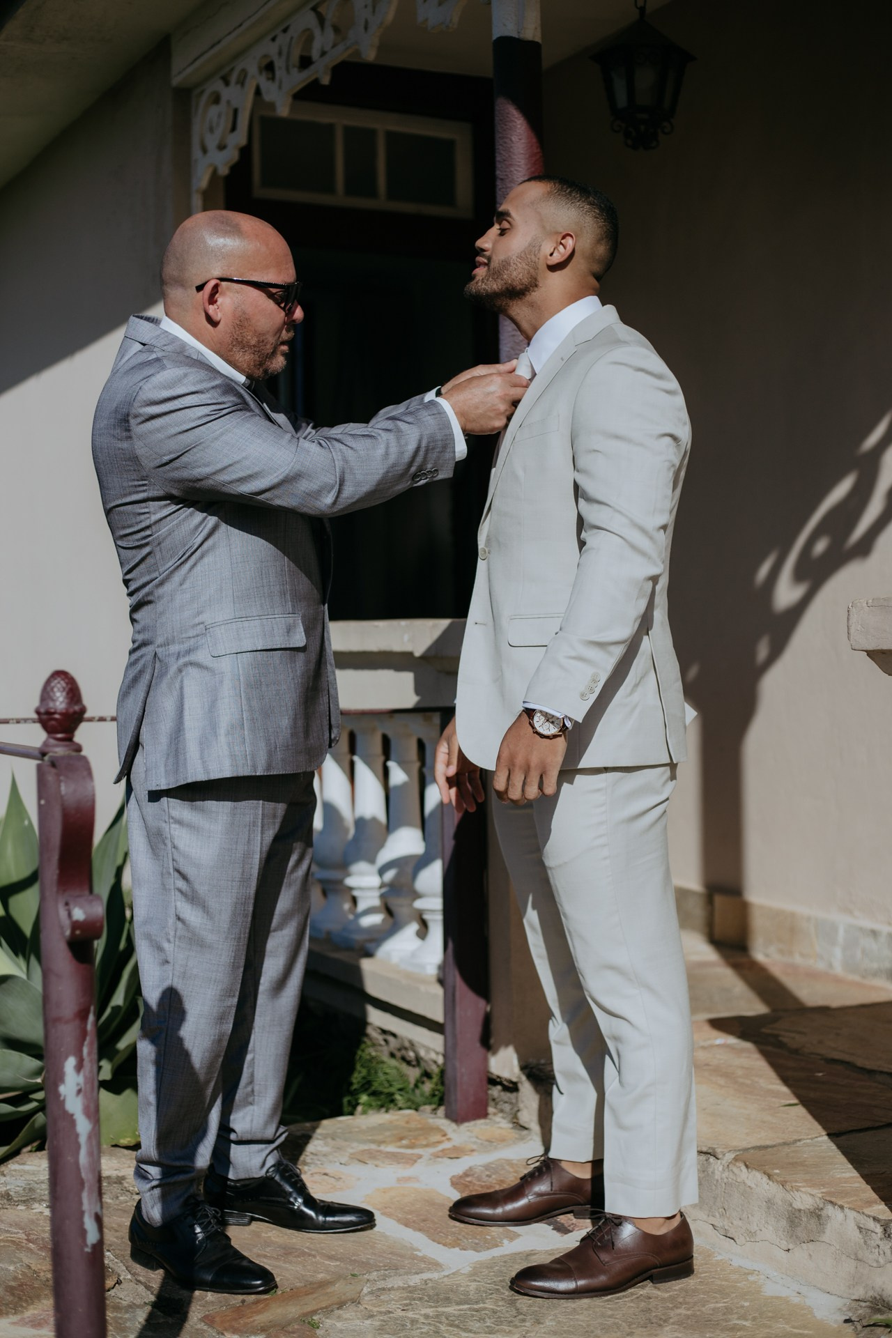 Andressa e Henrique tiveram um casamento emocionante no Vila Relicário em Ouro Preto MG com registros naturais da Edu e Josi Fotografia.
