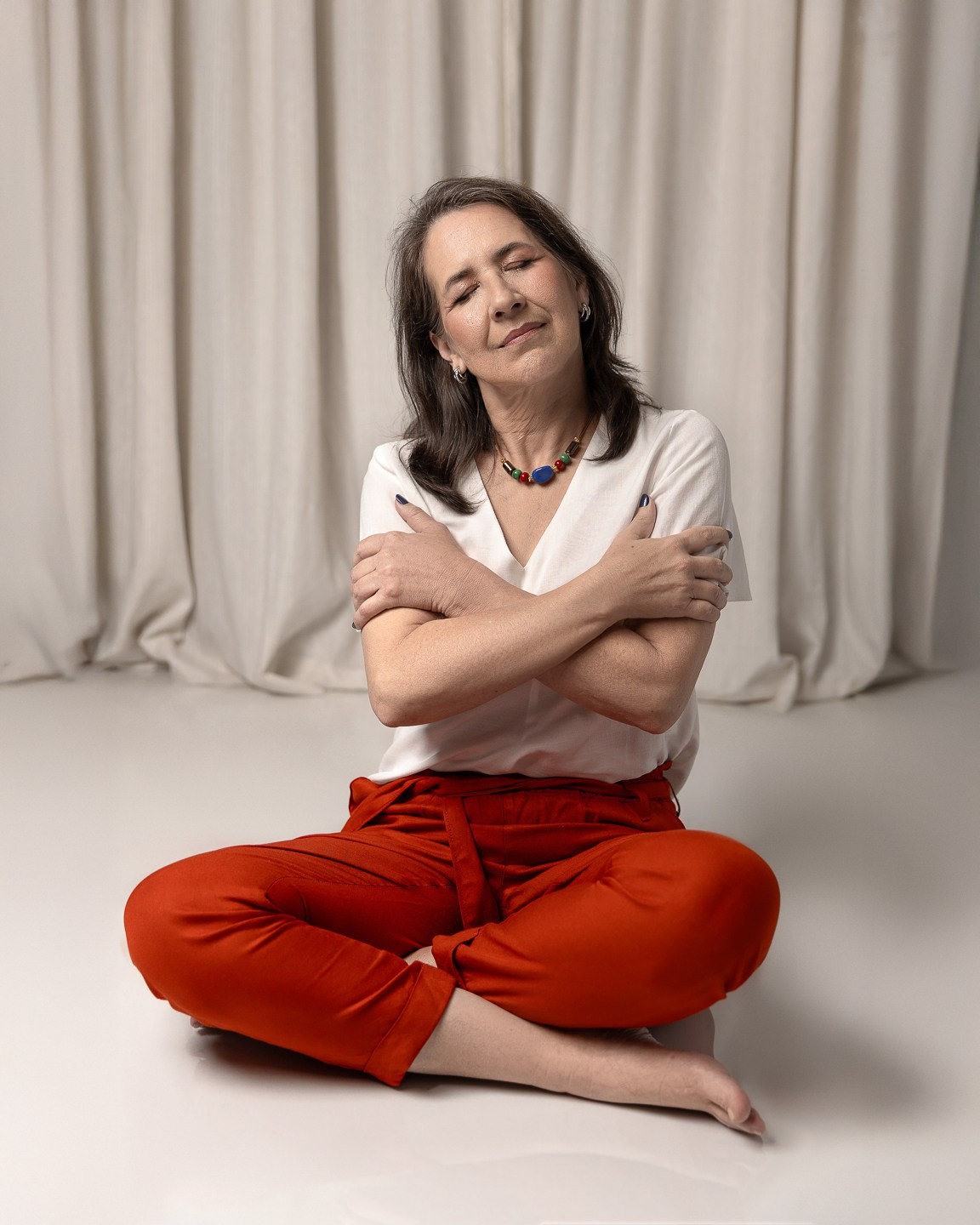 Fotografia corporativa em São Paulo para criar uma imagem profissional autêntica e estratégica. Retratos que valorizam sua personalidade e fortalecem sua presença no mercado.