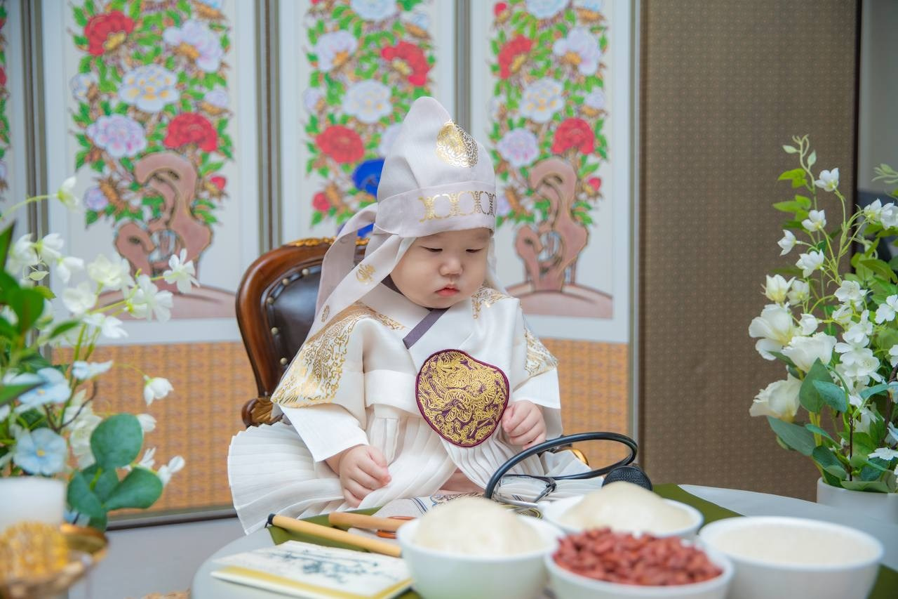 Утренний столик. Студия декора «Нарния»