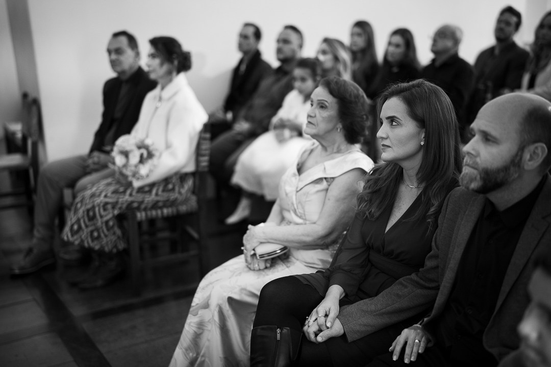 Fotografia de casamento documental no Santuário de Nossa Senhora da Piedade com Julianne e Helder em Minas Gerais.