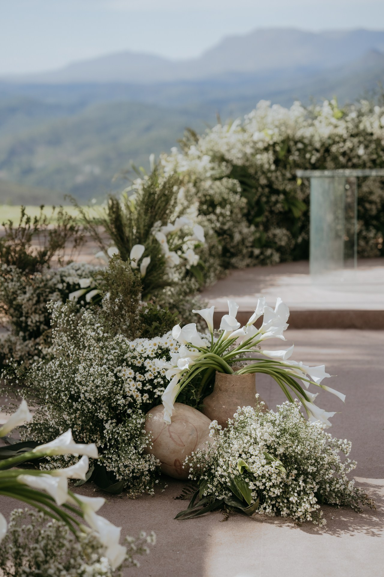 Andressa e Henrique celebraram seu casamento em Ouro Preto MG com registros documentais feitos pela Edu e Josi Fotografia.