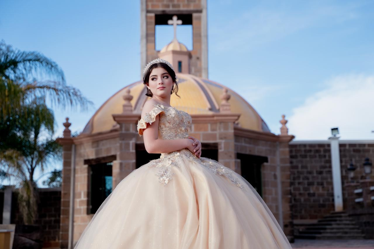 Fotografías de XV Años. Javier Plascencia Fotografo de Bodas en México