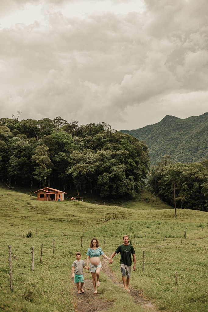 Ensaio Gestante. Fotógrafa de gestante, família, materno-infantil e marca pessoal, em Joinville. Estúdio de fotografia em Joinville