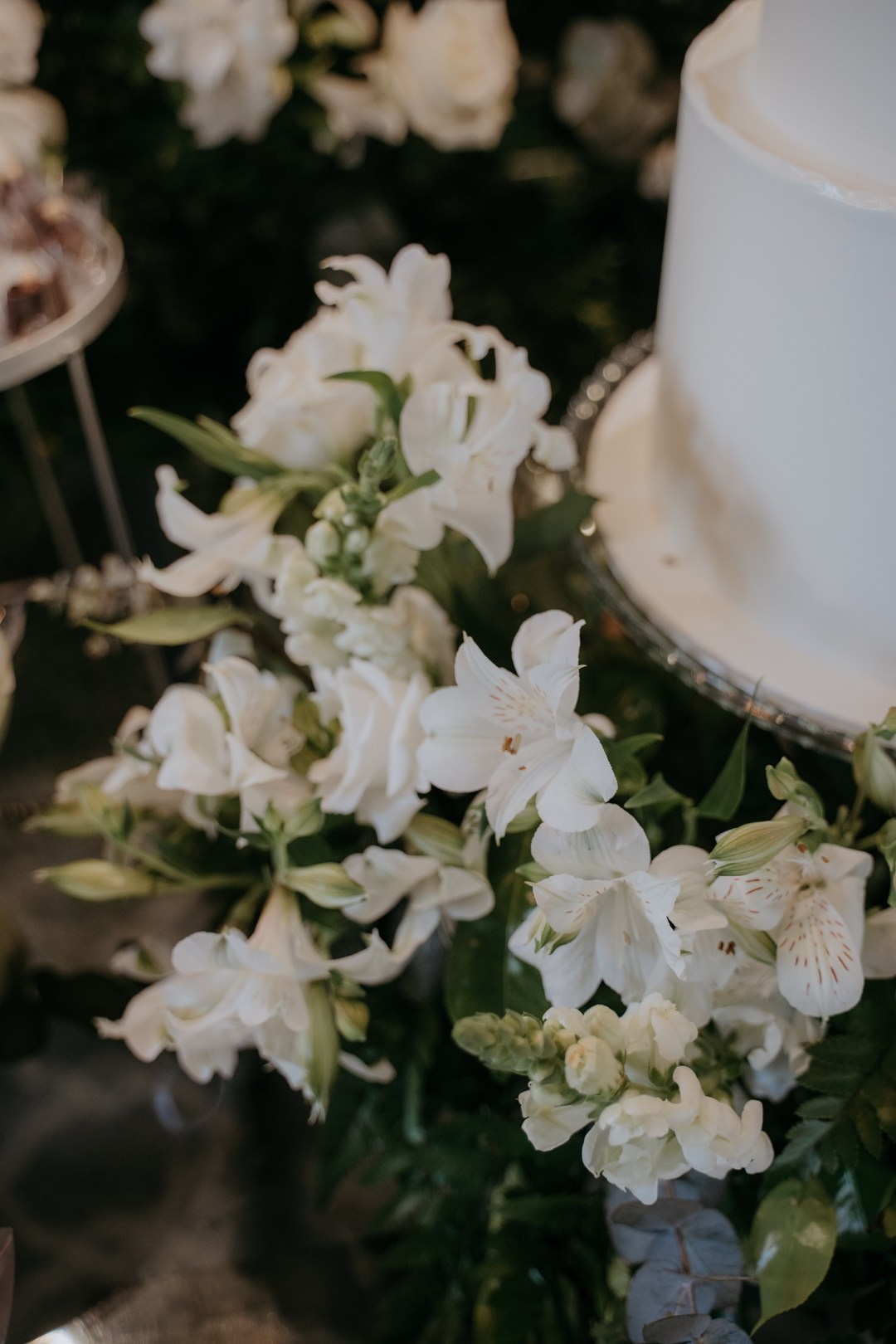 Casamento documental de Ayla e Adriano no Lá Tertúlia em Belo Horizonte MG com cerimônia leve, ambiente intimista e muita emoção. A Edu e Josi Fotografia registrou tudo de maneira natural e espontânea.