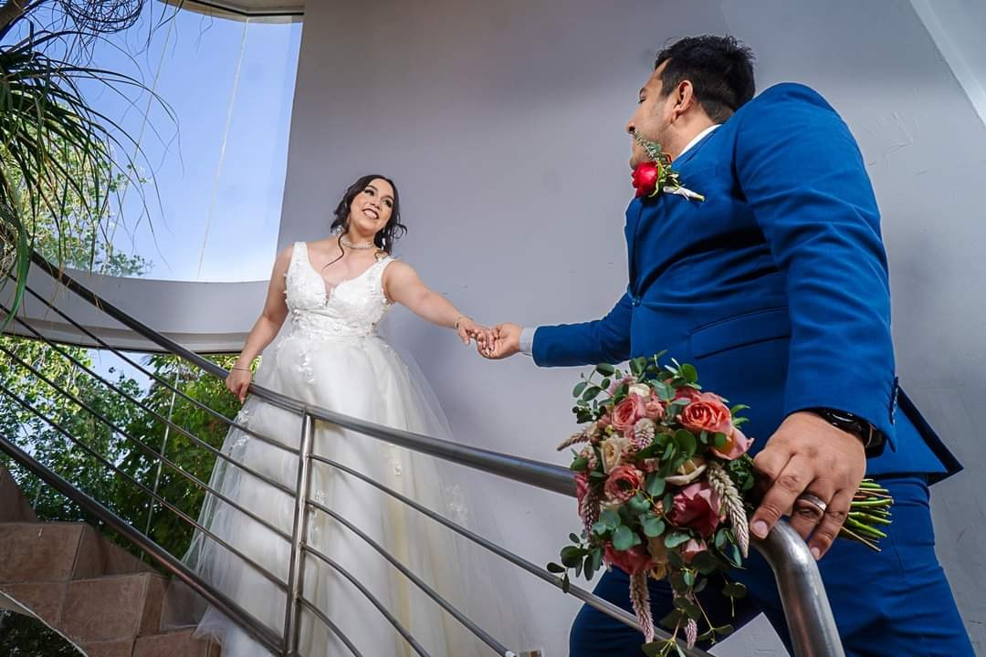 Bodas. Https://fotorecuerdosjrz.com/