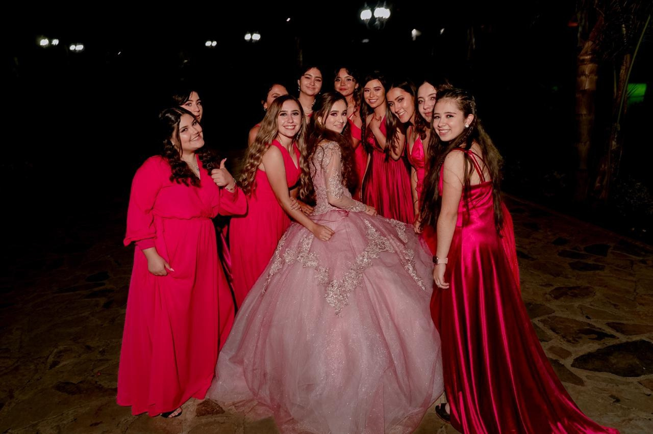 Fotografías de XV Años. Javier Plascencia Fotografo de Bodas en México