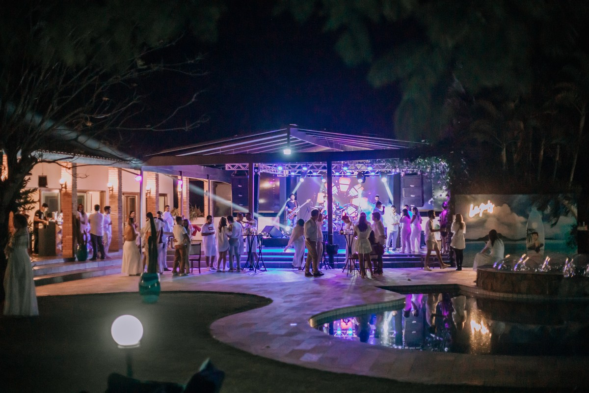 Sasha - 35 anos. Fotógrafa de Eventos em São Paulo e Sorocaba Kika Damasceno