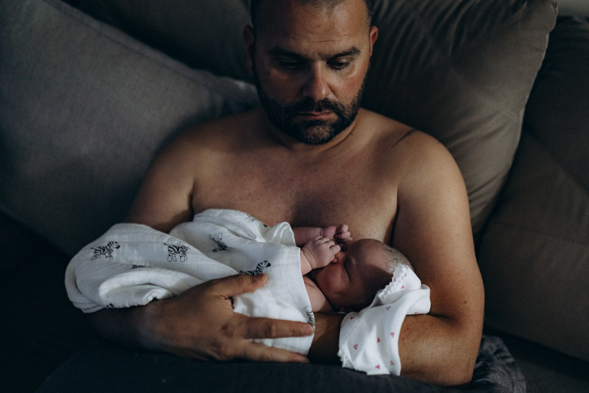 Iris Home BIRTH. Fotografa documental de familia e nascimento em Florianópolis SC Daria Ermolaev