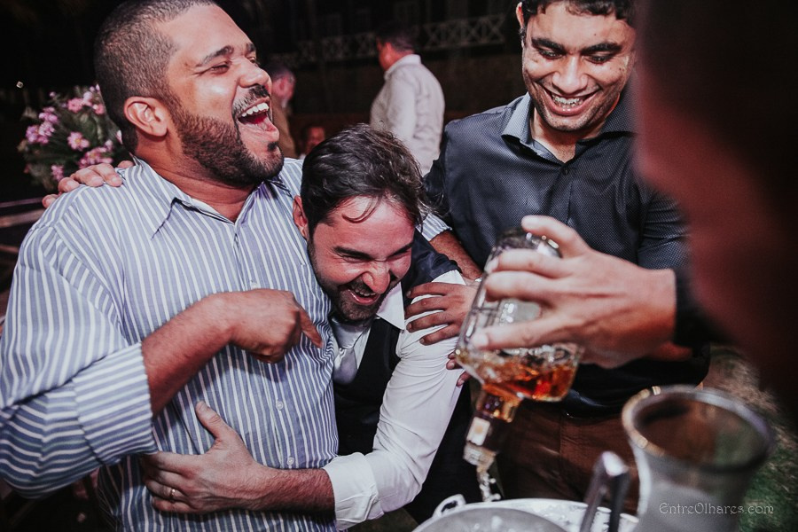 KAROLINA & CARLOS. EntreOlhares Fotografia e Filmagem de Casamentos em Recife/PE e João Pessoa/PB — Momentos únicos eternizados com sensibilidade