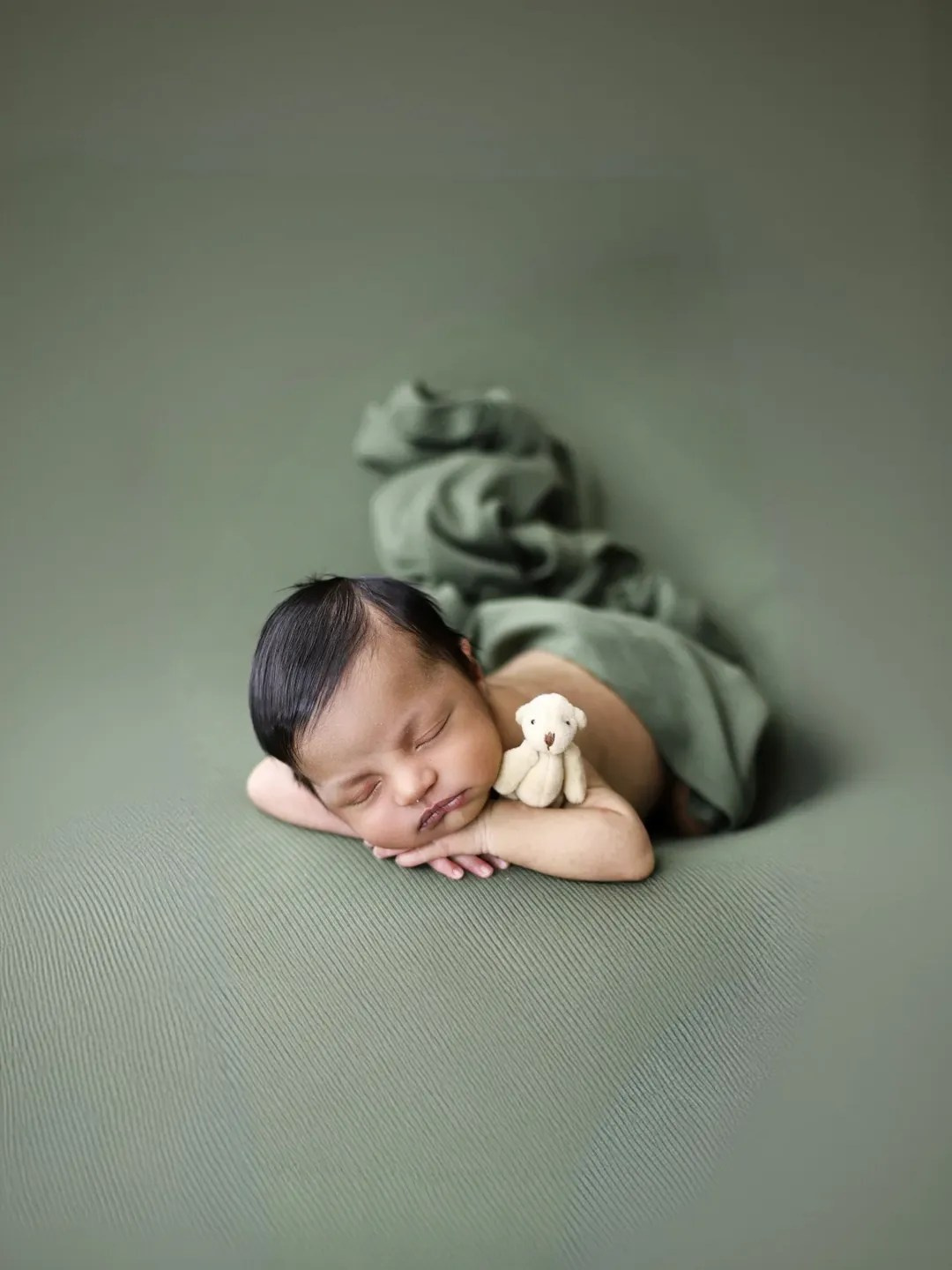 Newborn. Estúdio Ibrahim | Fotografia em Uberlândia — Corporativo e Família