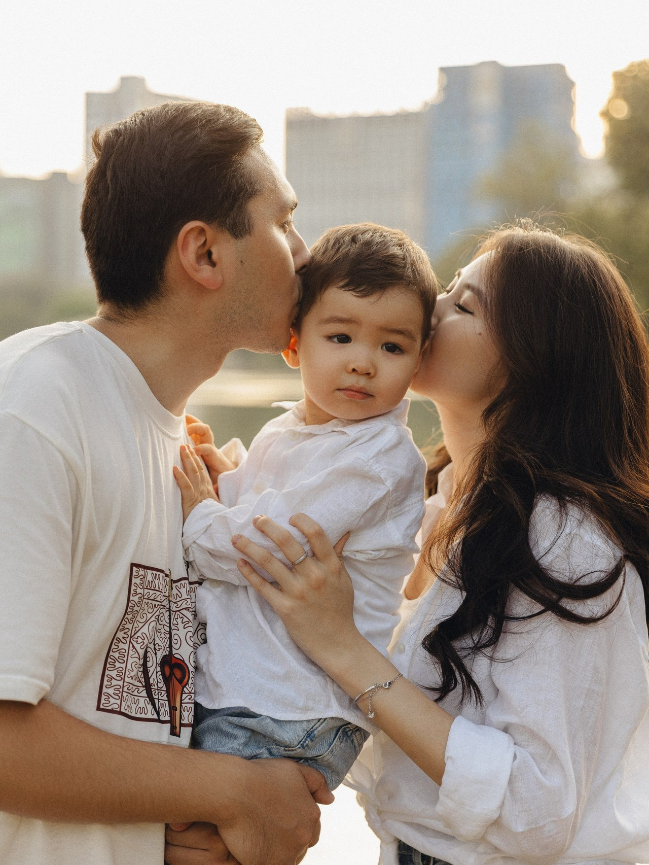 Warm Words. Family and wedding photographer in Bangkok, Thailand