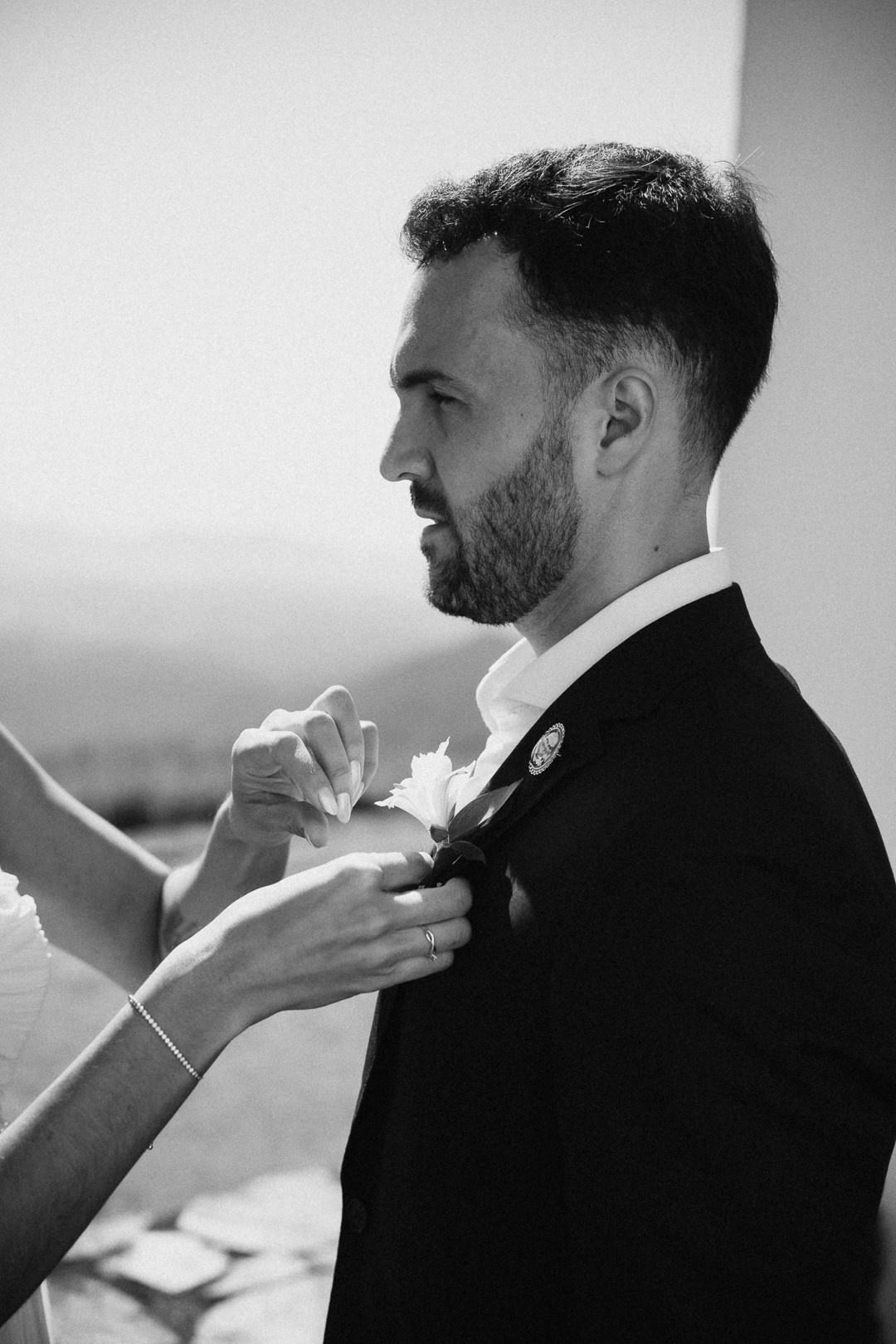 Casamento religioso de Julianne e Helder na Serra da Piedade MG registrado pela Edu e Josi Fotografia com imagens naturais e emoções verdadeiras.