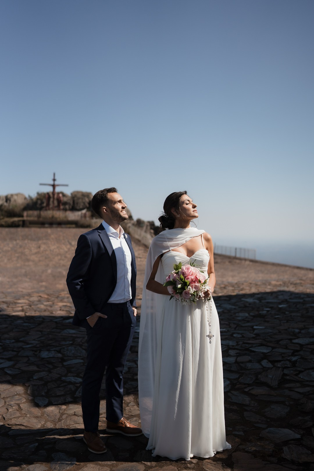 Casamento de Julianne e Helder no Santuário de Nossa Senhora da Piedade em Minas Gerais registrado pela Edu e Josi Fotografia. Emoções reais e fotografias naturais.