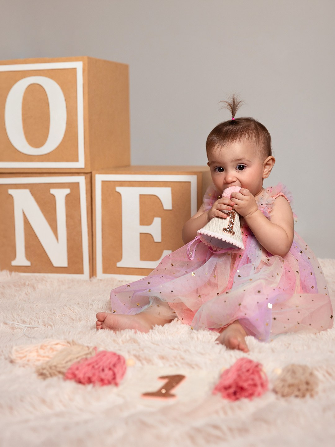 Fotografia infantil em estúdio em São Paulo para registrar a infância com leveza, carinho e autenticidade. Retratos que transformam momentos simples em memórias especiais.