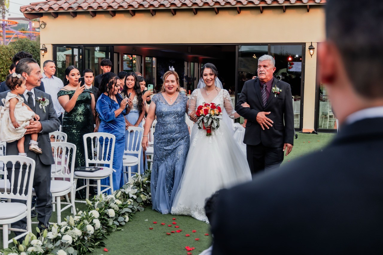 Sheila & Isarel (Boda). Fotógrafo de Bodas en Tijuana | Alex Martínez